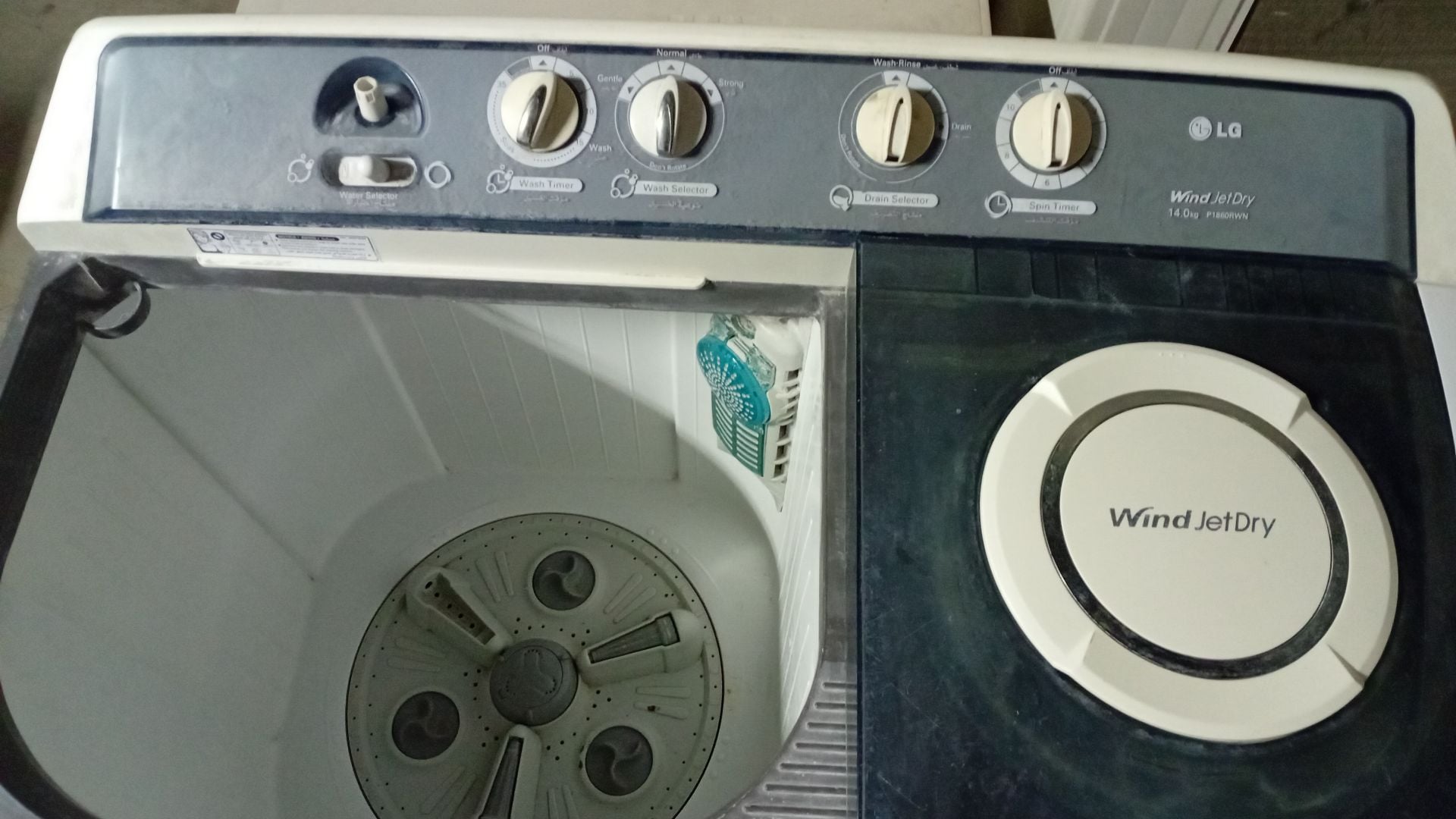 LG Washing machine sale.  - Image 4