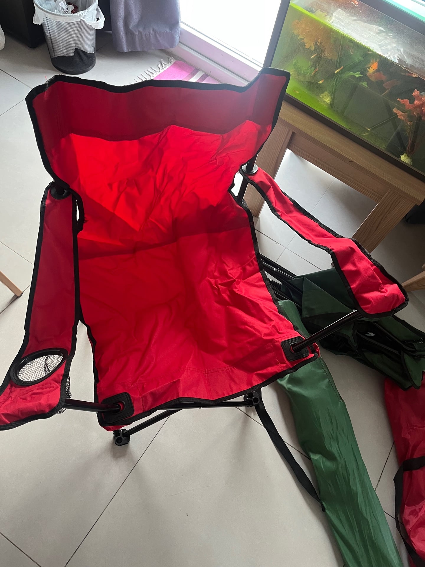 Camping chairs - 4 nos - Image 1