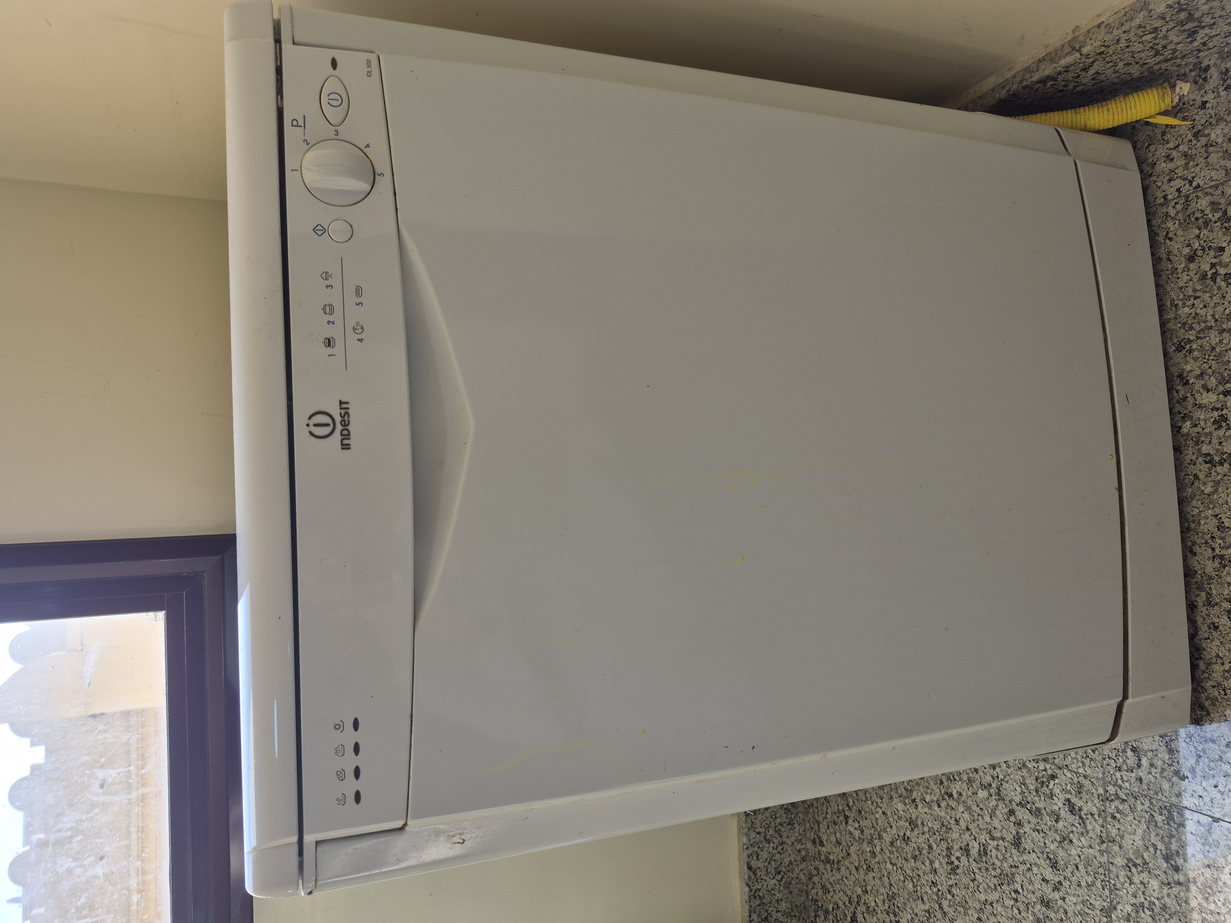 INDESIT DISHWASHER  - Image 4
