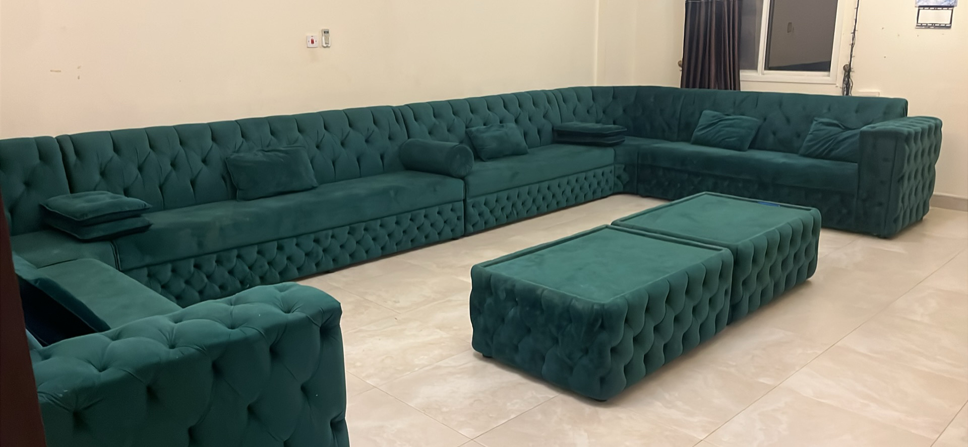 Majlis sofa Available - Image 4