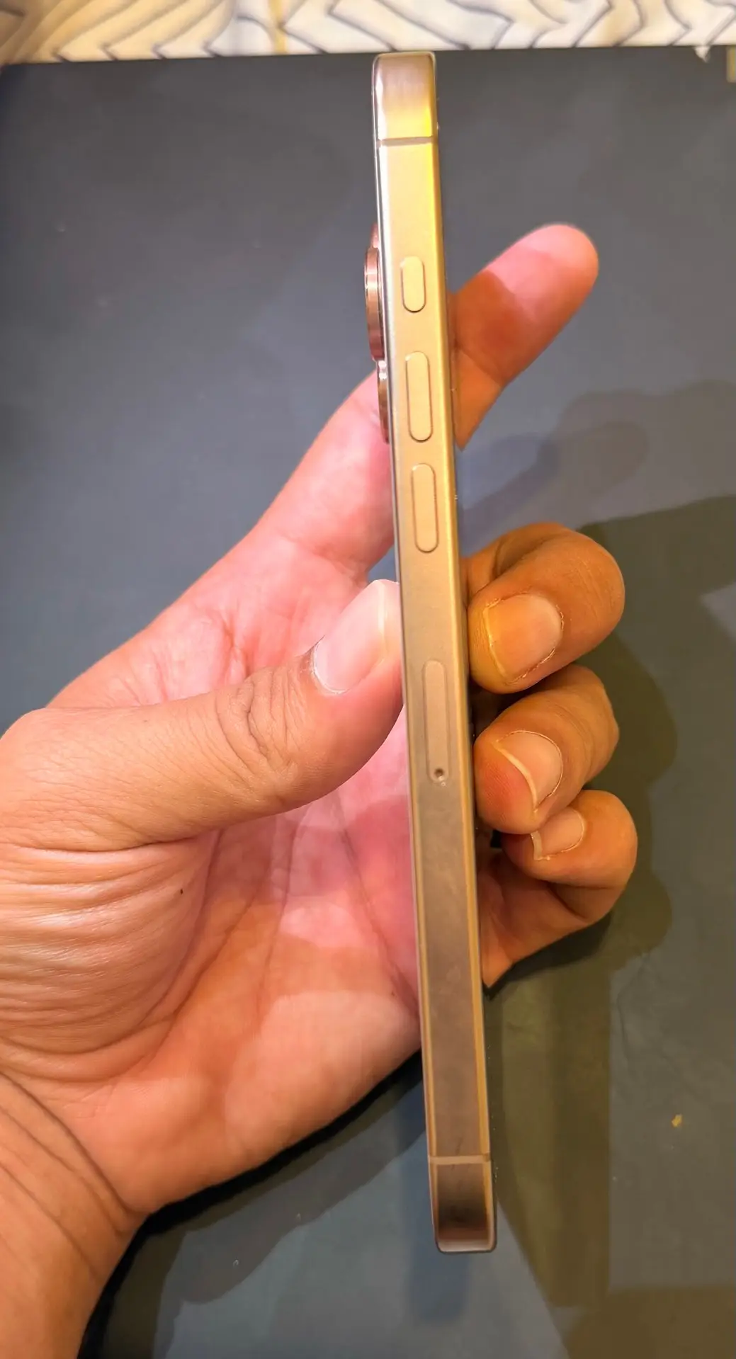 iPhone 16 Pro Max 256GB - Image 3