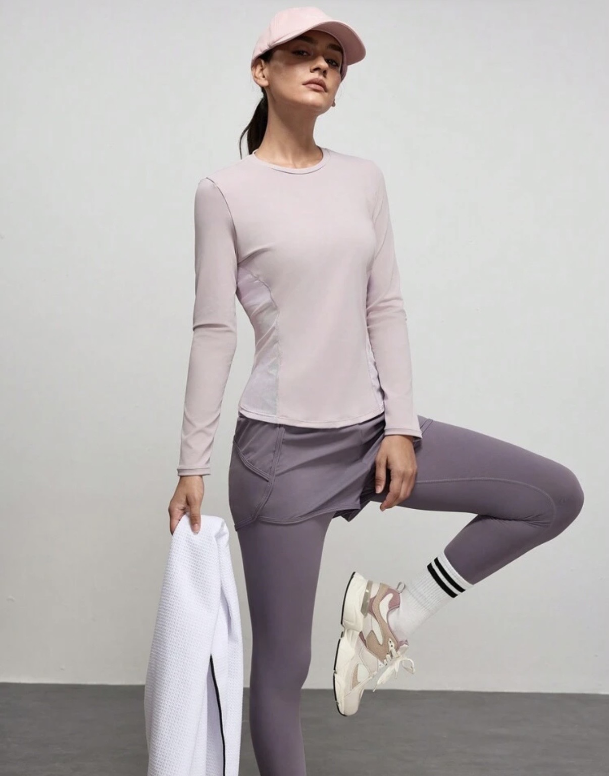 Women’s clothing  - Image 9