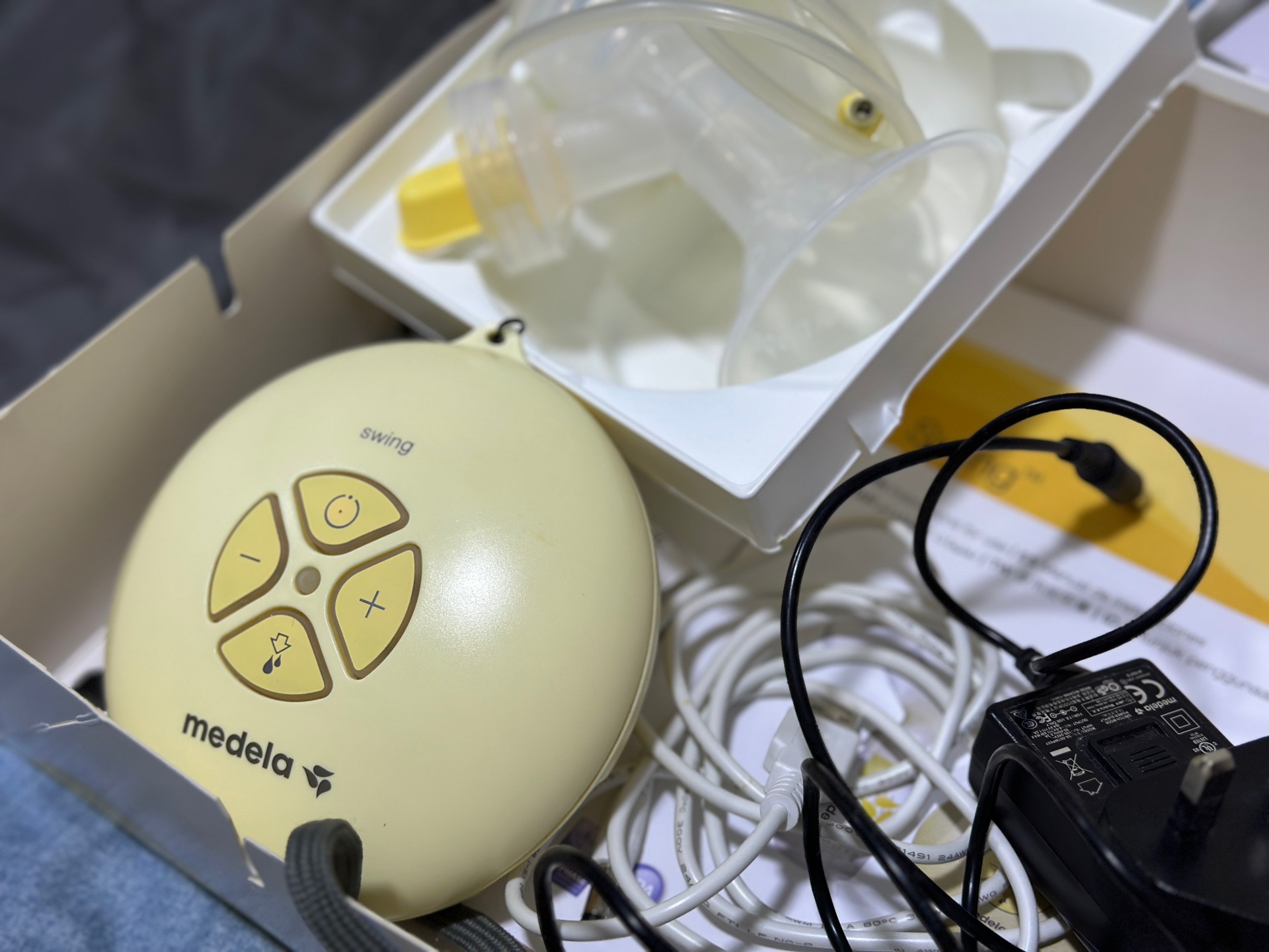 Medela breast pump  - Image 2