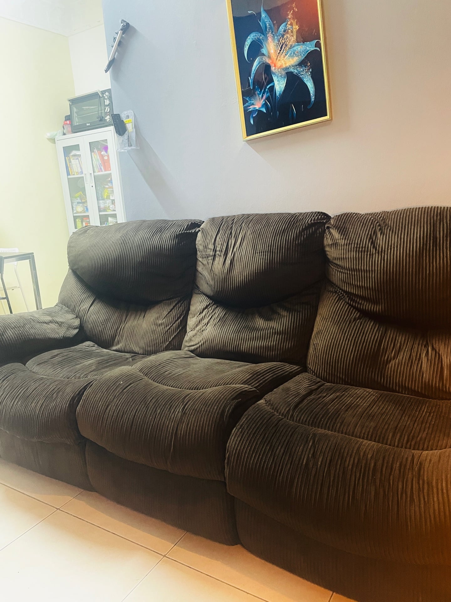 3 seater recliner sofa brown - Image 4