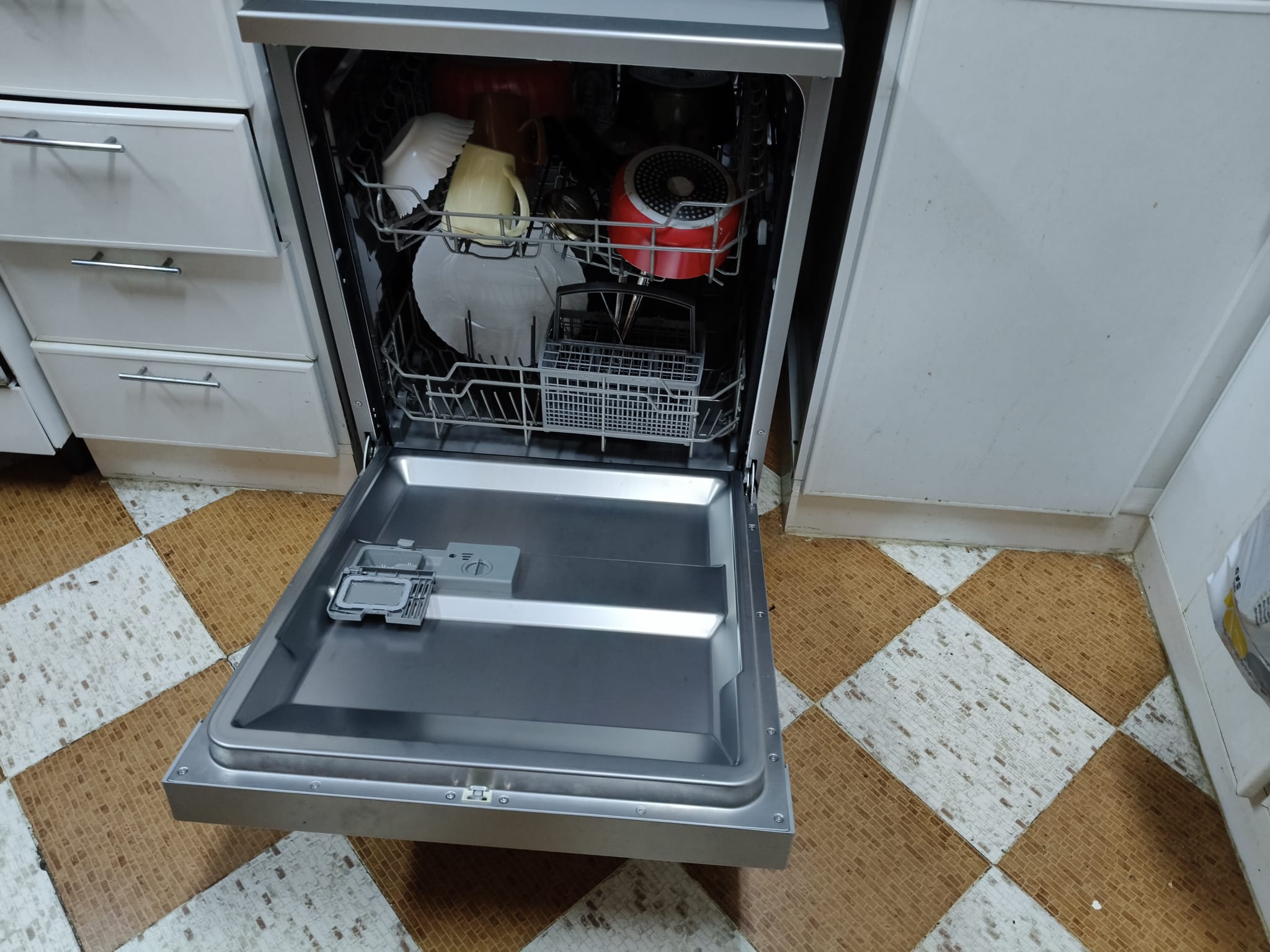 DISH WASHER SHARP - Image 2