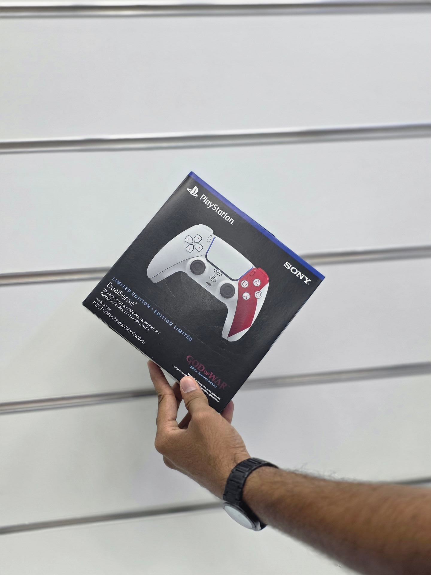 PS5 SONY CONTROLLER  - Image 4