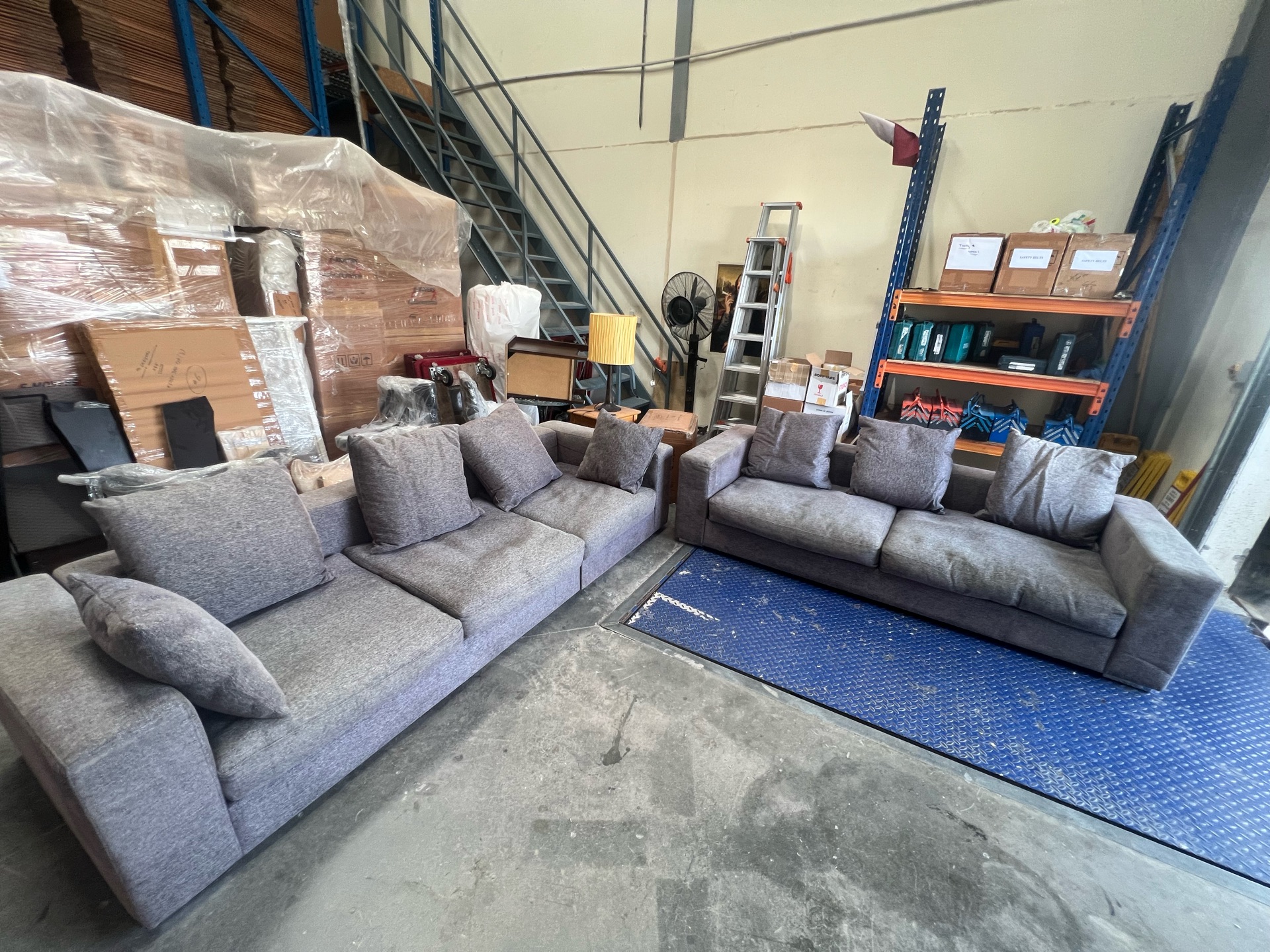 L shape sofa - Image 1