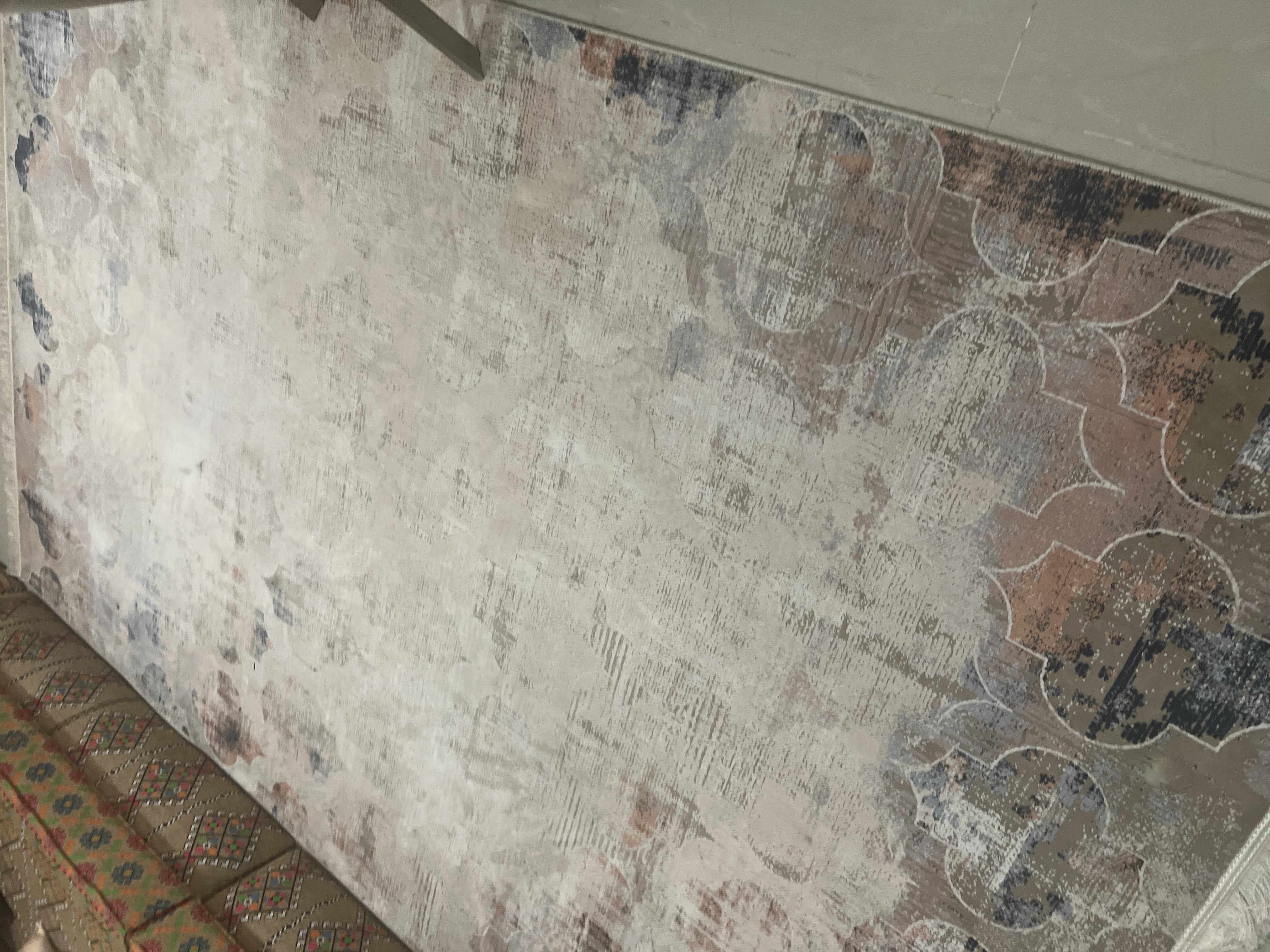 Carpet - Image 1