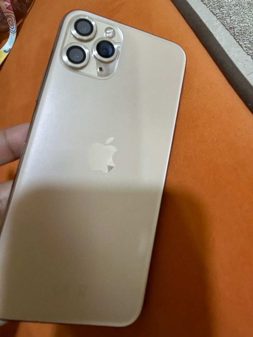 I Phone 11 Pro 256G - Image 4