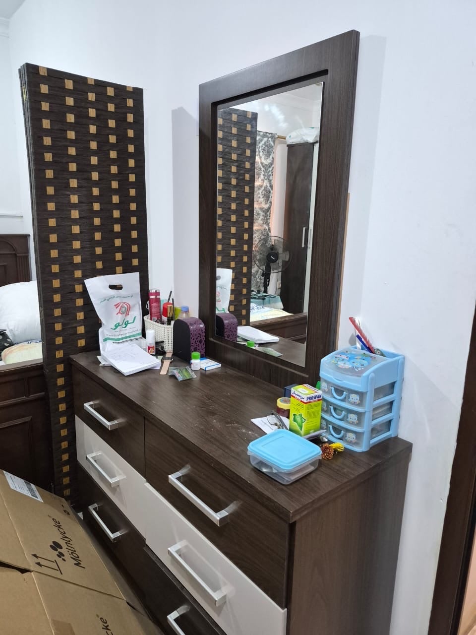 Dressing table , urgent sale  - Image 2