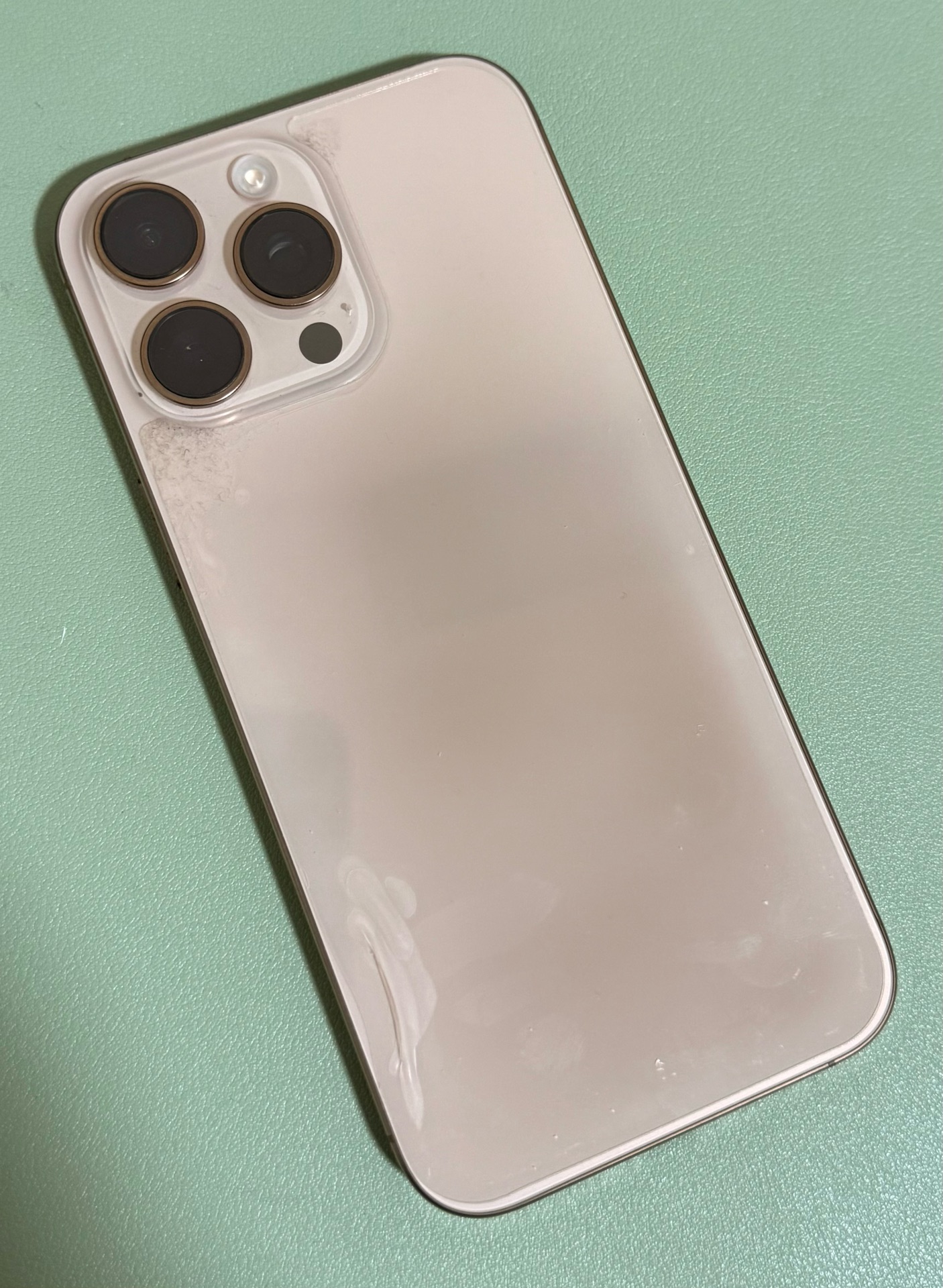 Iphone 16 ProMax (1TB) - Image 8