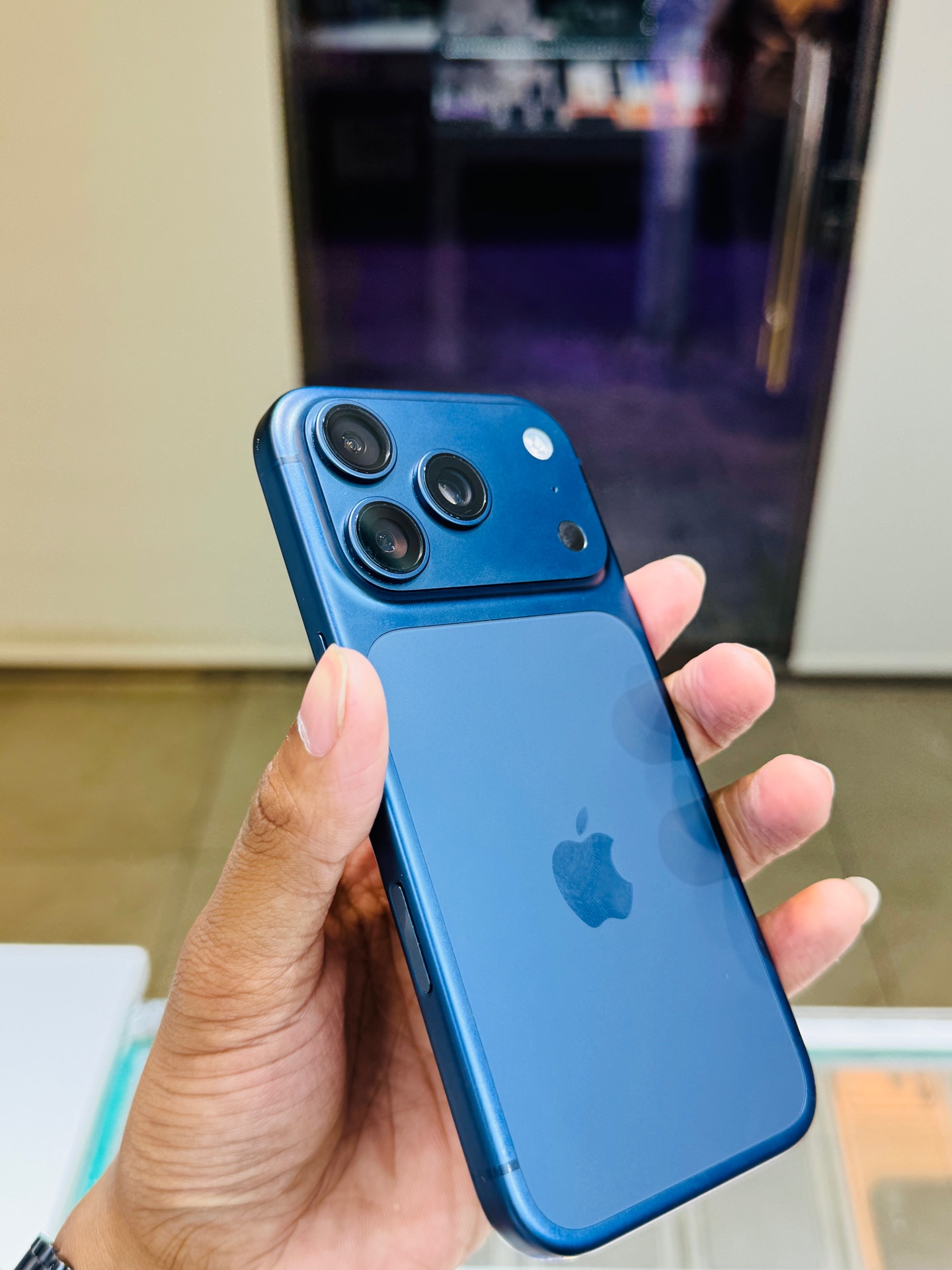 17pro 512GB بطاقة SIM فعلية - Image 3