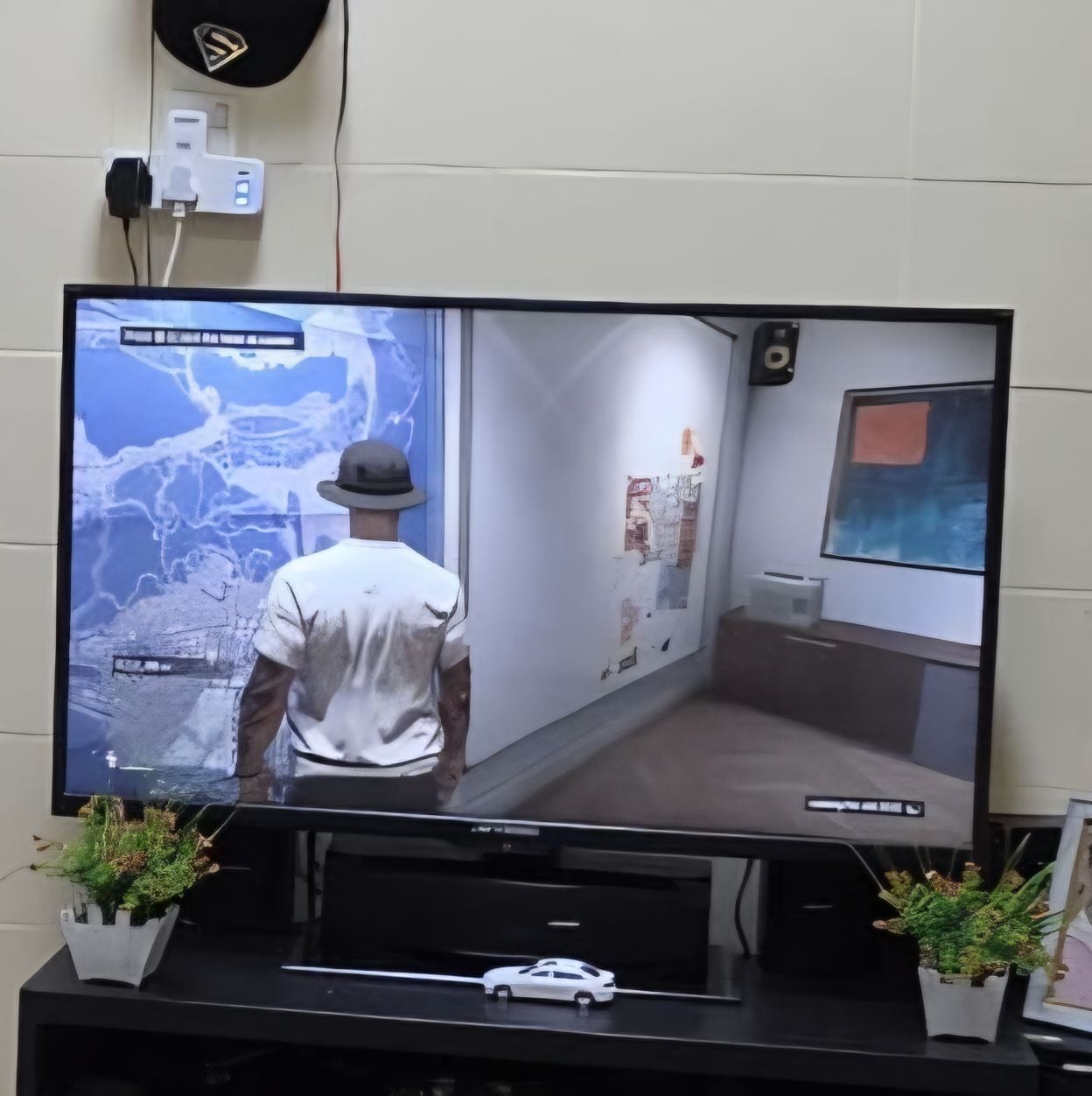 Used Aftron TV  - 40 inch - Image 3