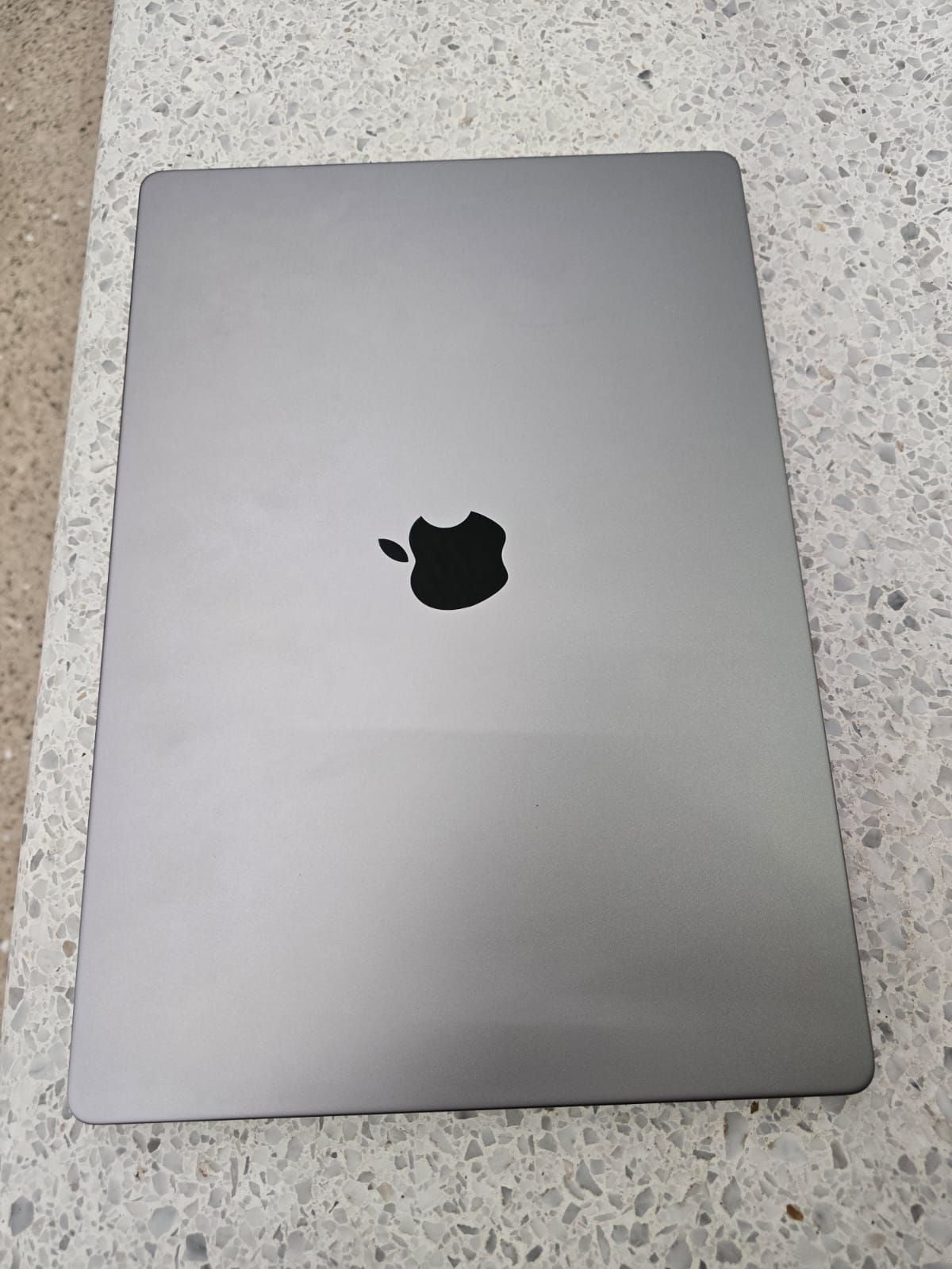 MacBook Pro M2 Max - Image 4