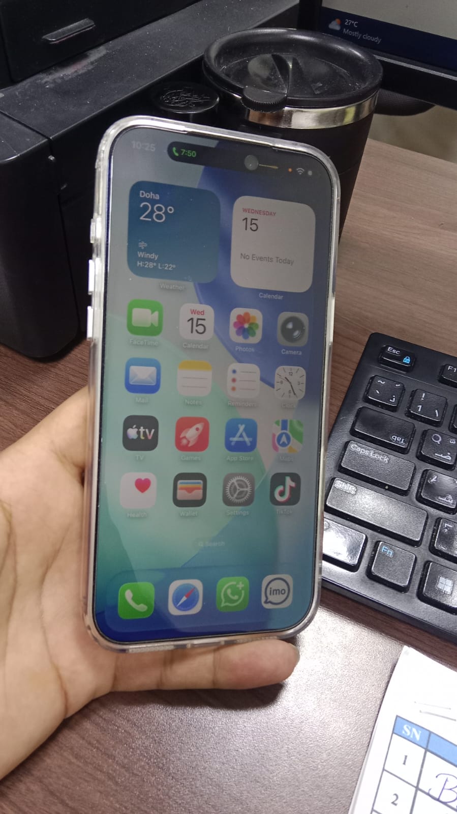 IPHONE 17 PRO MAX SILVER LIKE NEW - Image 3