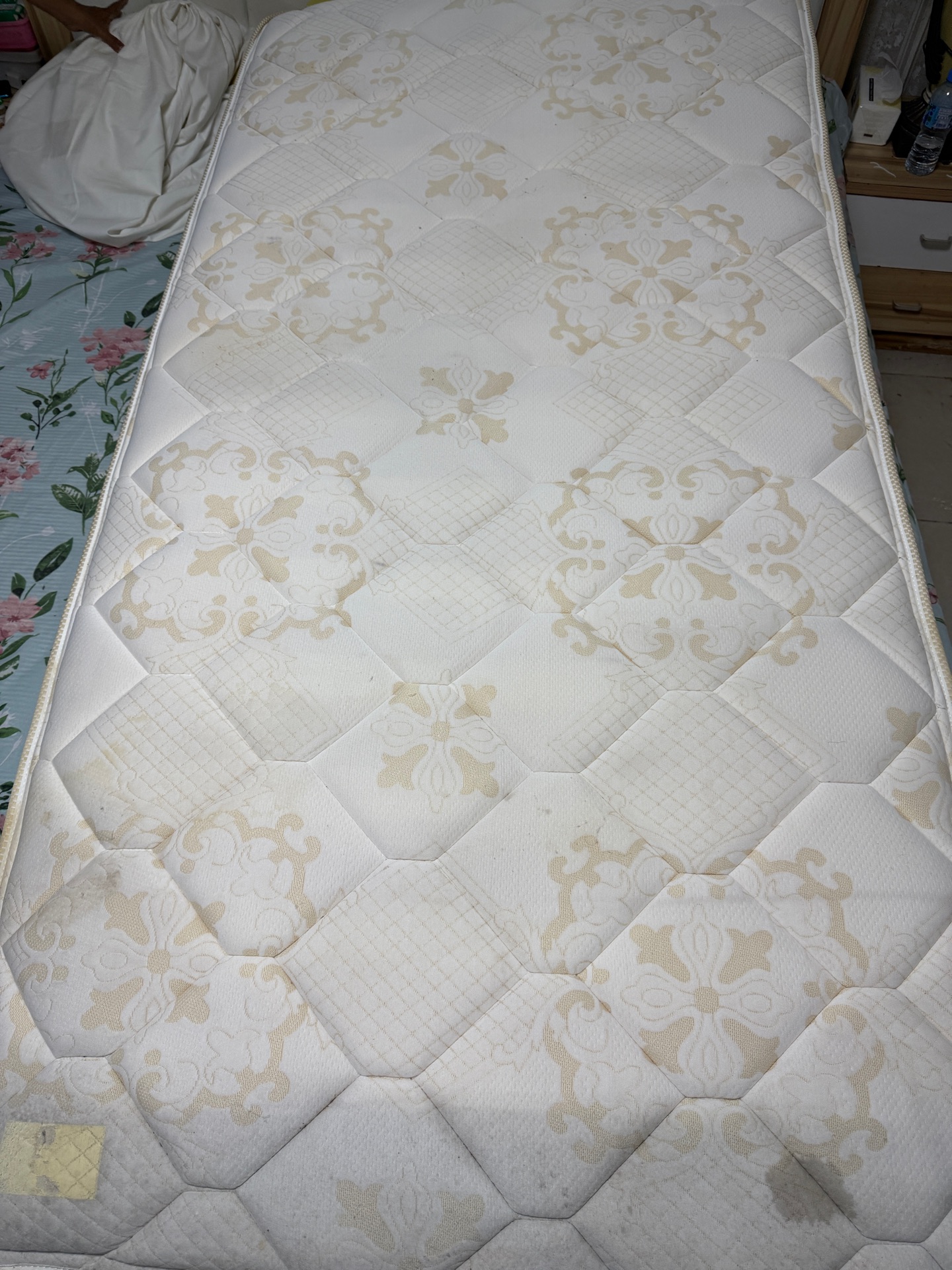 Mattress  - Image 4
