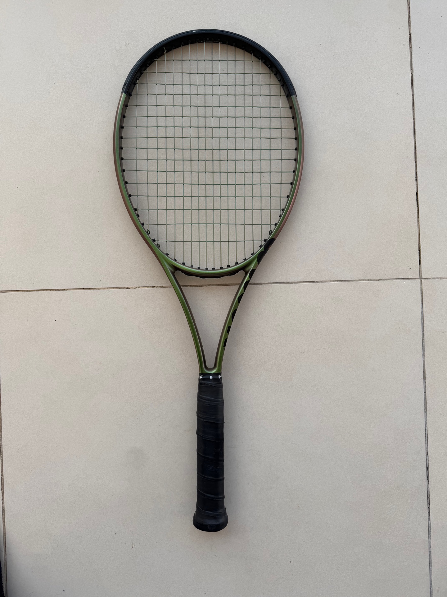 Tennis Racket Wilson Blade - Image 1