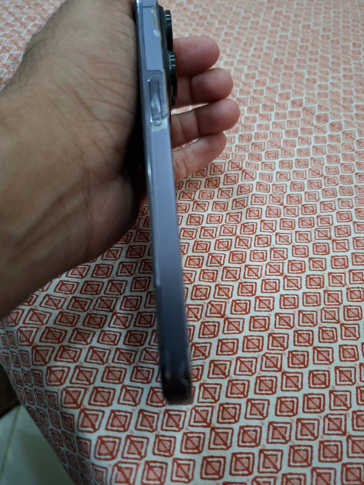 Iphone 14 pro - Image 2