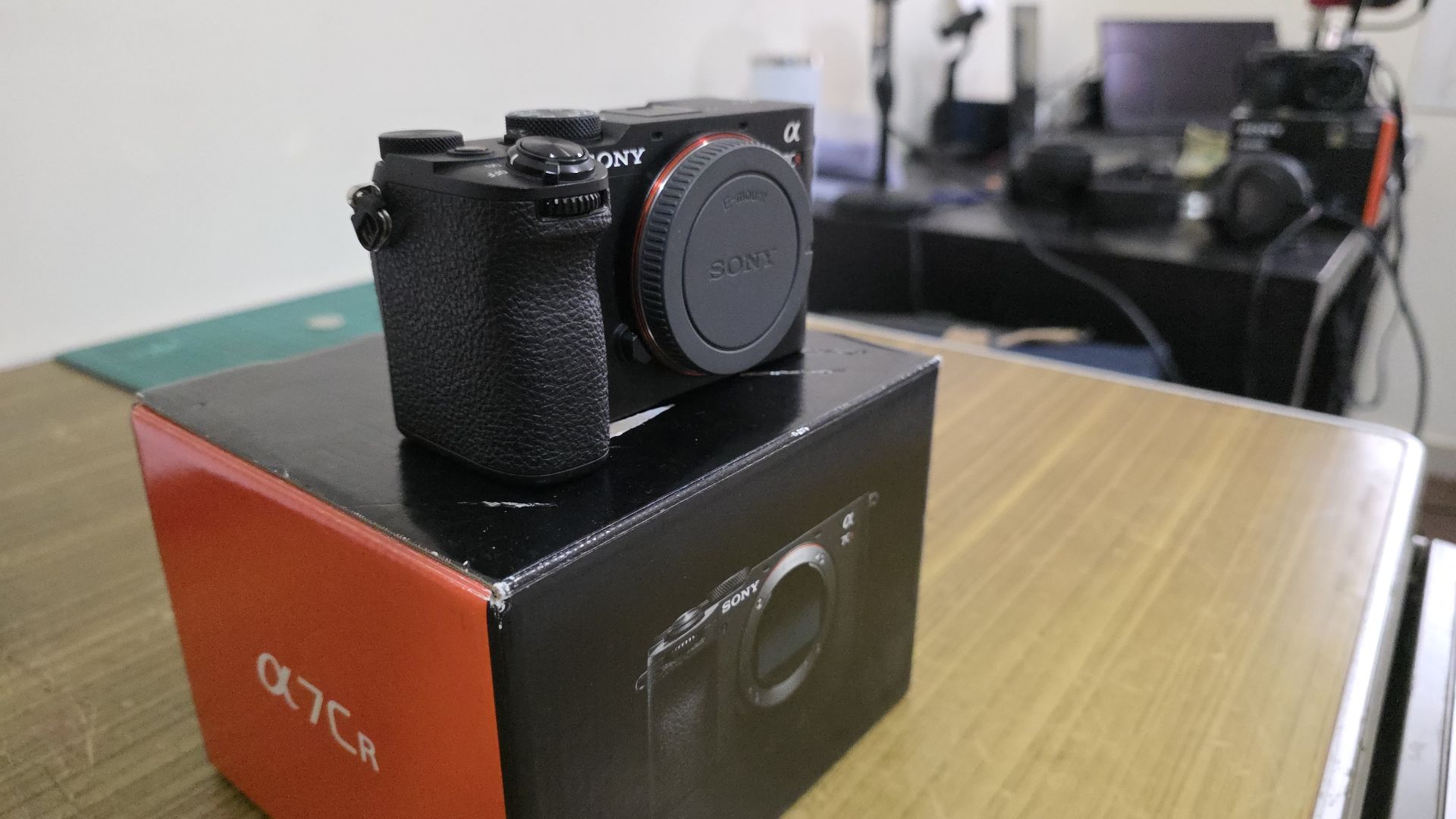Sony A7CR for sale. Low shutter count.  - Image 5