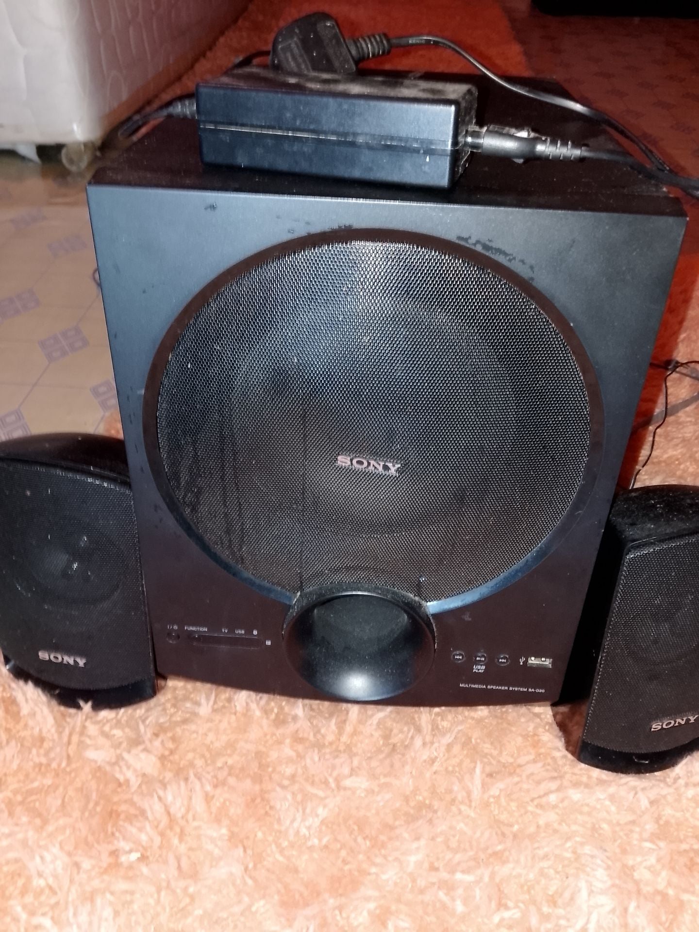 Subwoofer - Image 1