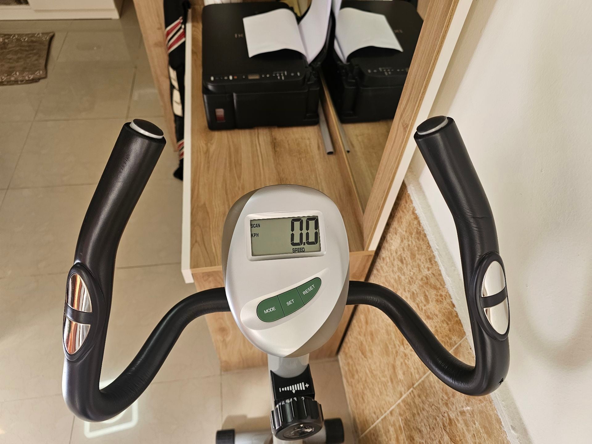 Excercise cycle for sale - Image 2