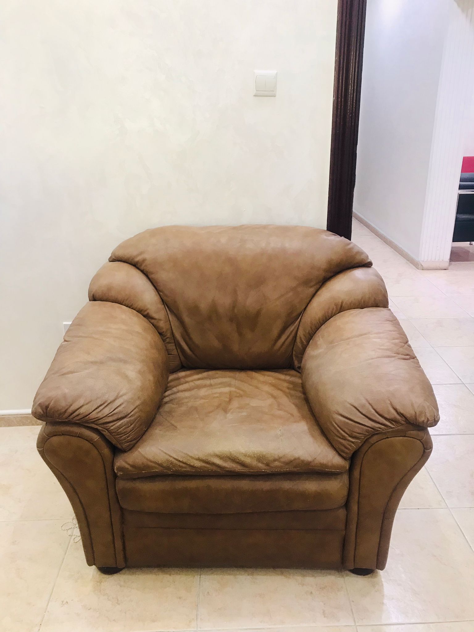 Leather sofa  - Image 3