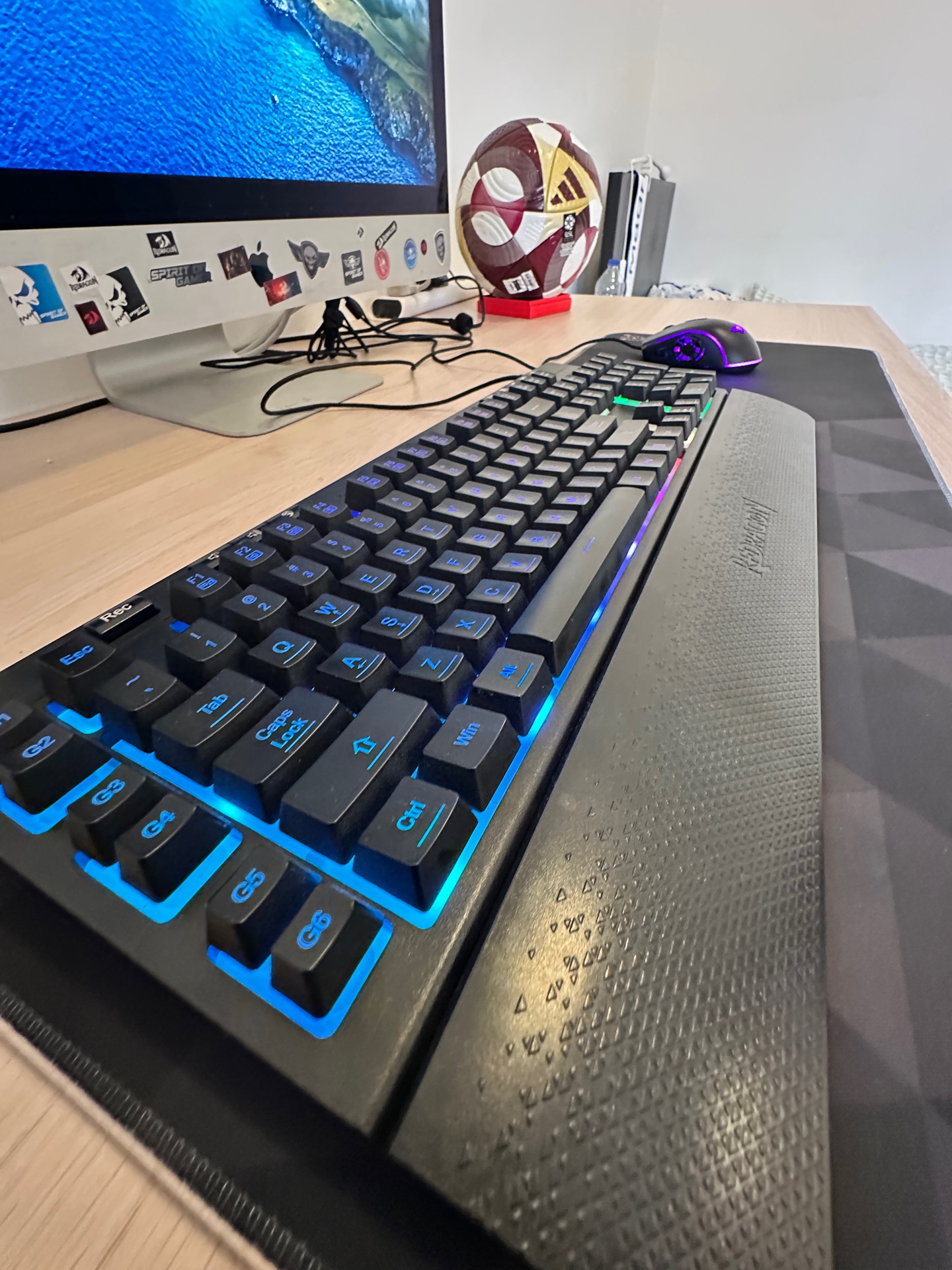 K512 shiva keyboard and spirit of gamer mouse  - Image 5