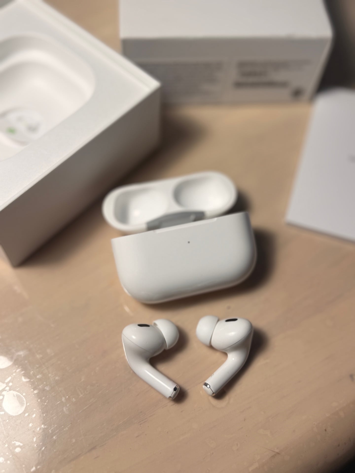 AirPods Pro (2nd Gen) – Very Lightly Used - Apple - Image 2