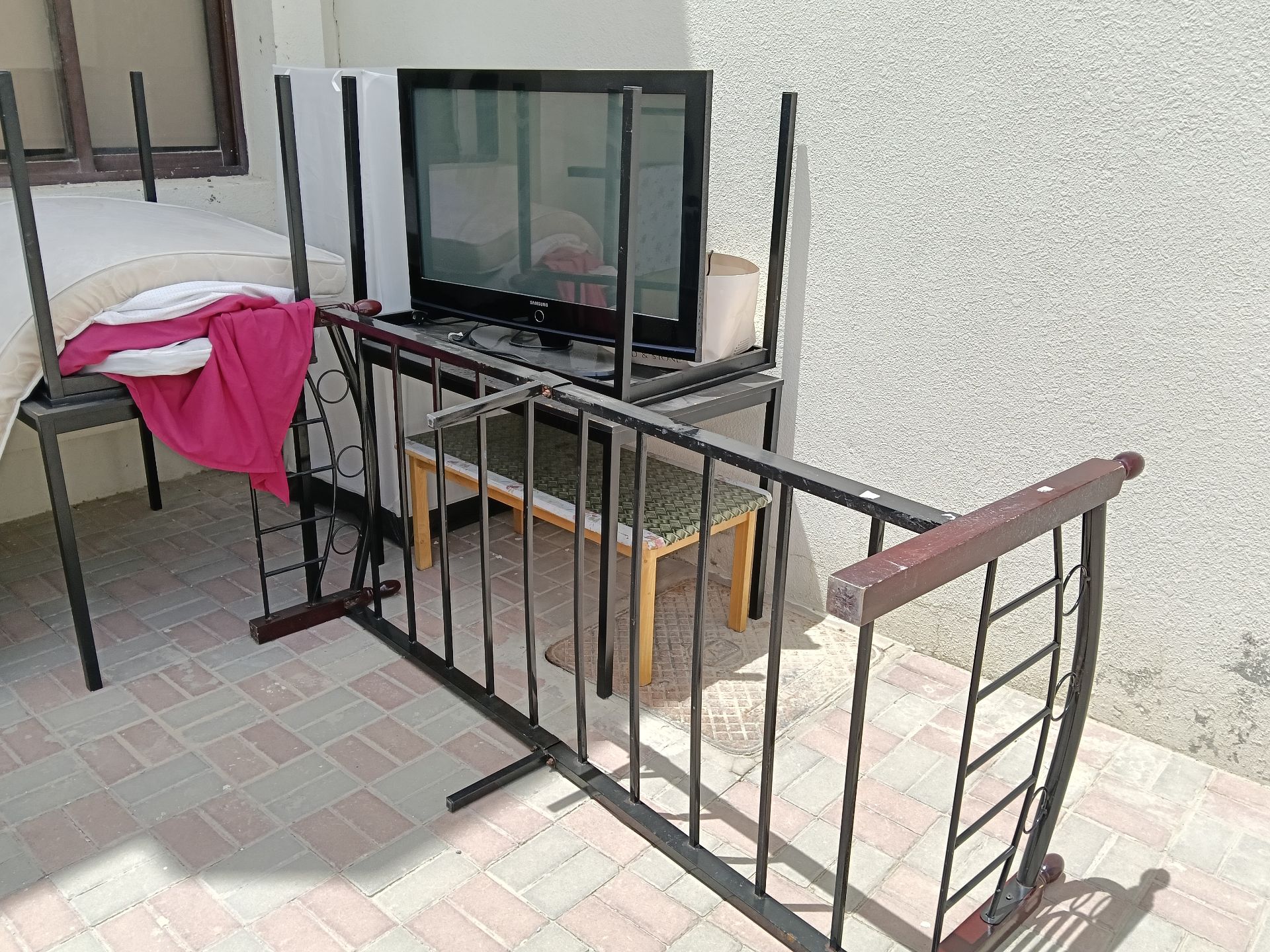 Tv for sale - Image 5