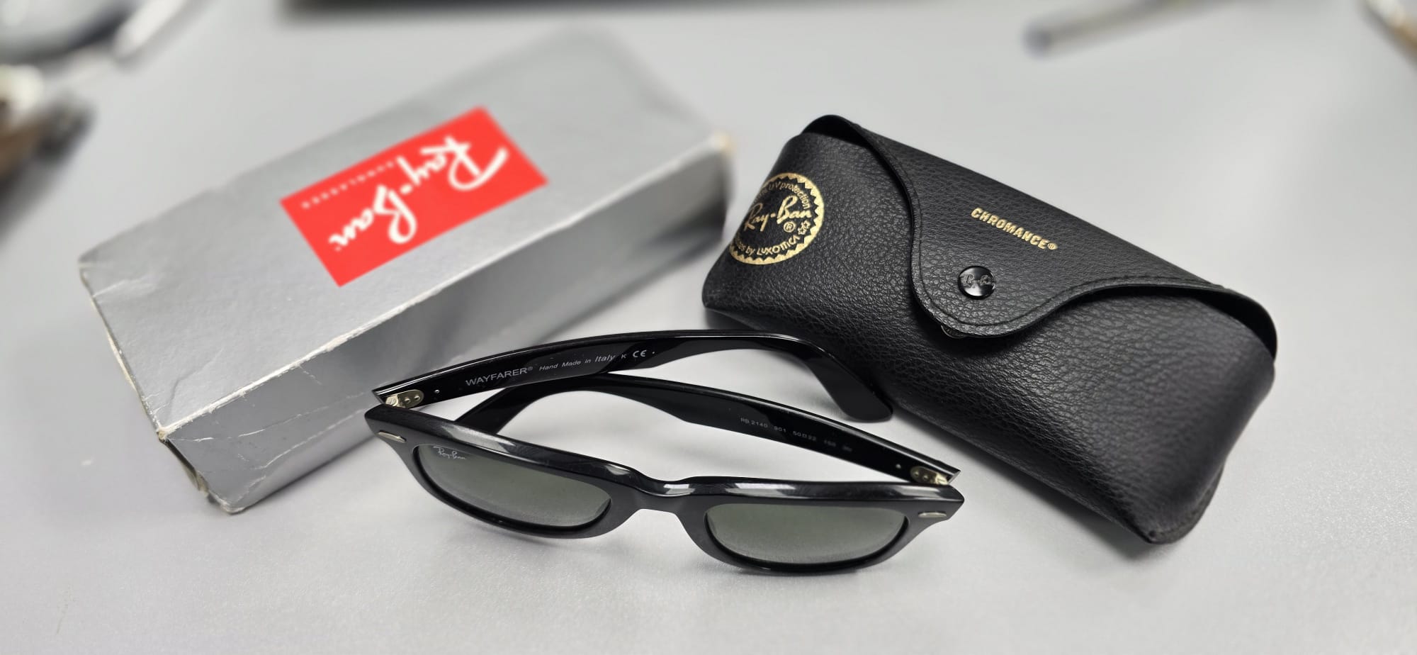 RayBan Unisex Wayfarer Sunglass 2140-901-50 - Image 1