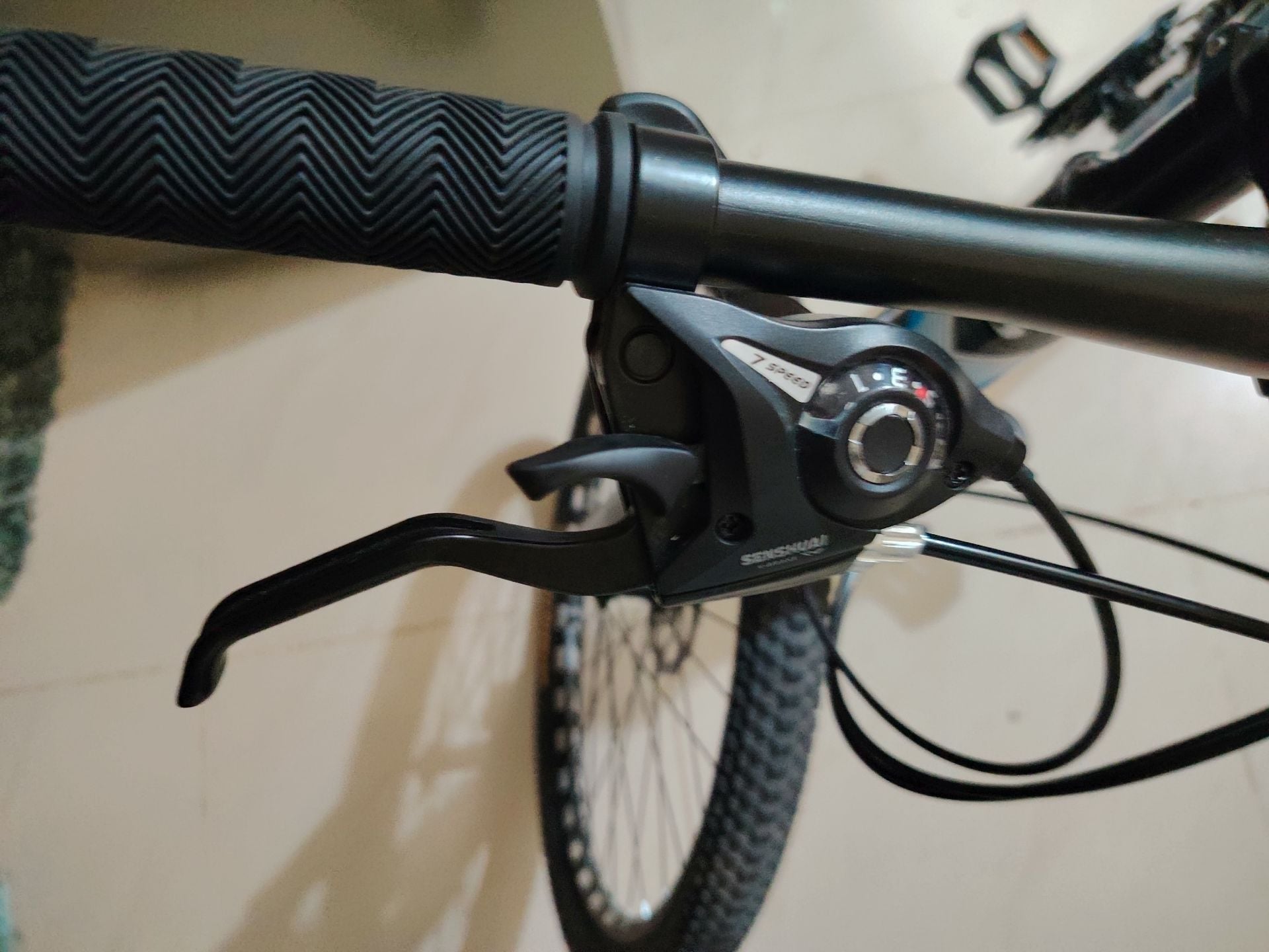 26 inch mountain bicycle-brand new - Image 2