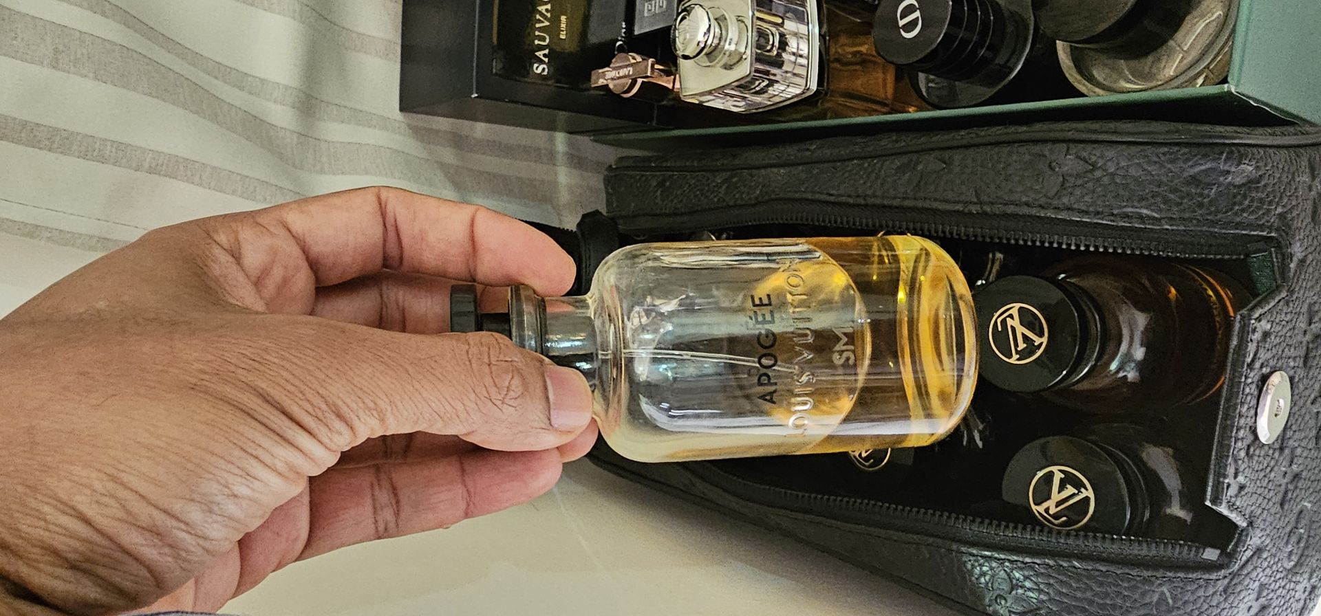 Authentic LV Perfume (EDP). Refillable at LV - Image 5