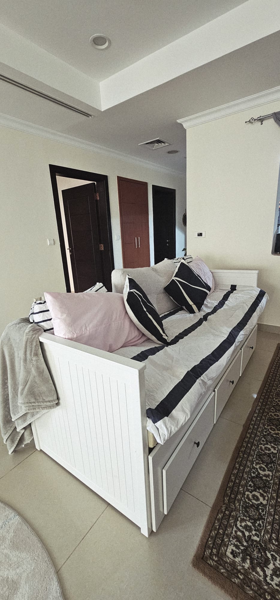 IKEA Daybed - Image 5