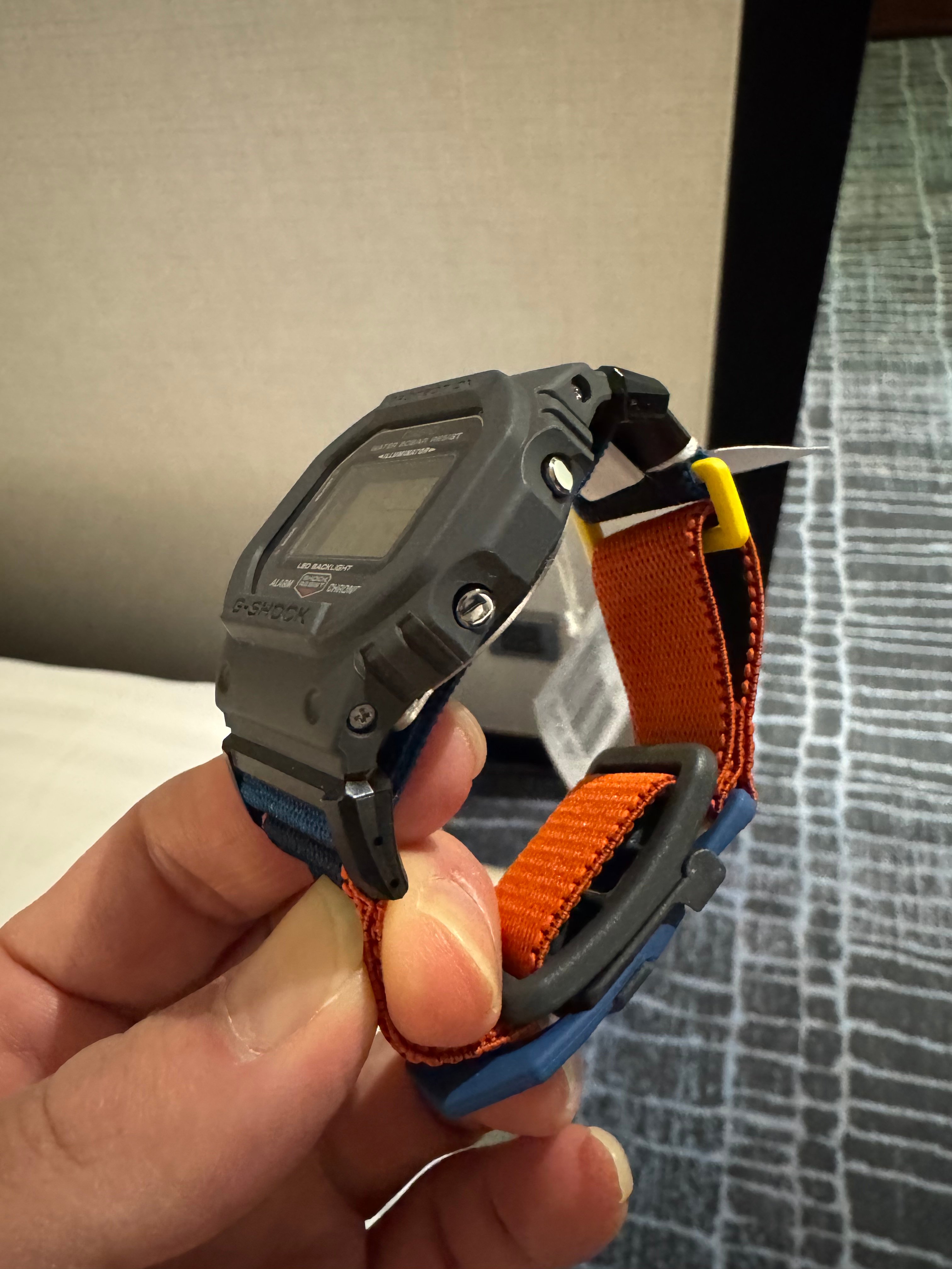 Casio Gshock DW-5600MNC-8A2 - Image 3