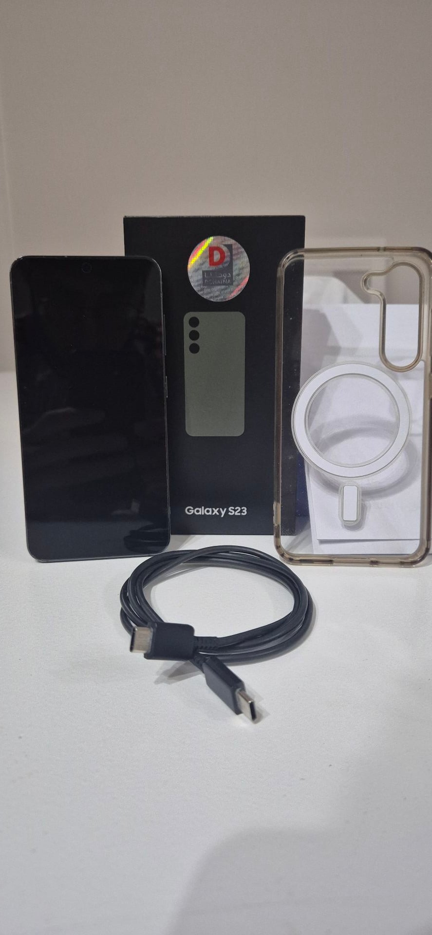 Samsumg S23 - 256 GB - Image 1