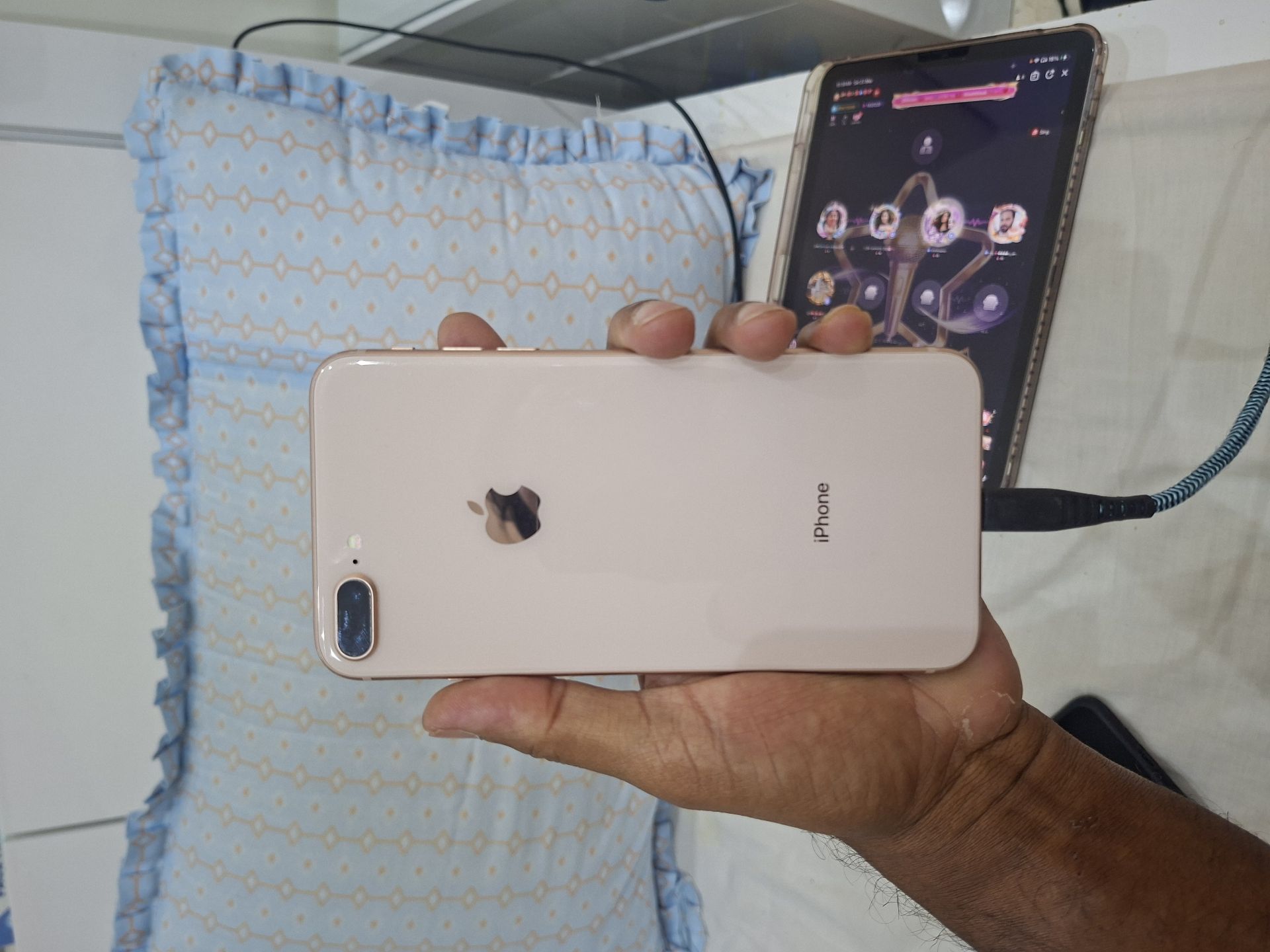 iphone 8 plus - Image 3