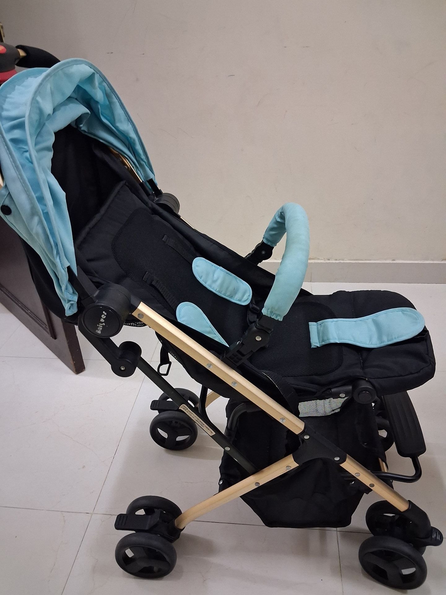Stroller  - Image 2