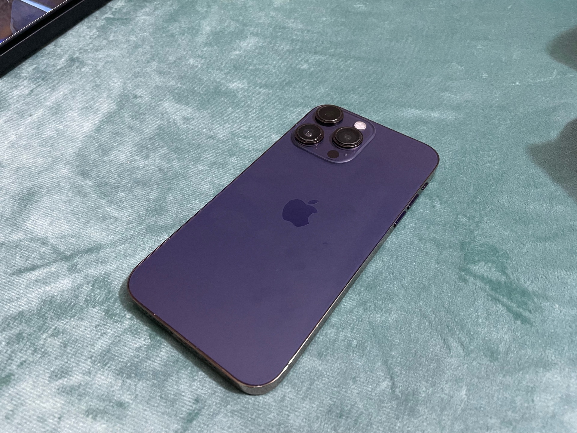 Iphone Xr converted to Iphone 14 Pro - Image 2