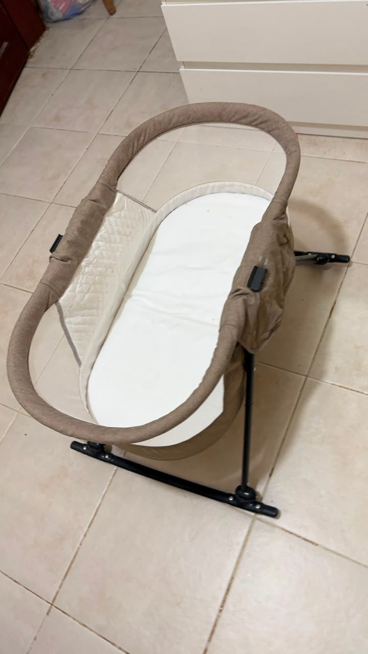 BABY BED_Rarely USED - Juniors Daffodil Travel Bed with Canopy - Image 1