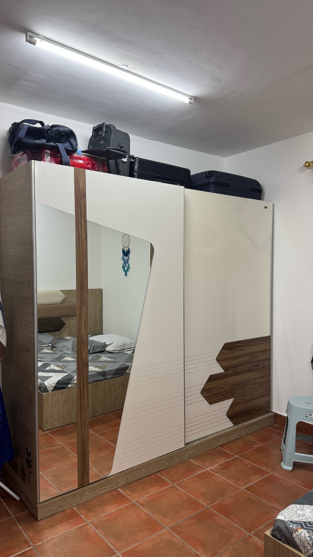 Sliding Wardrobe and Dressing Table - Image 1