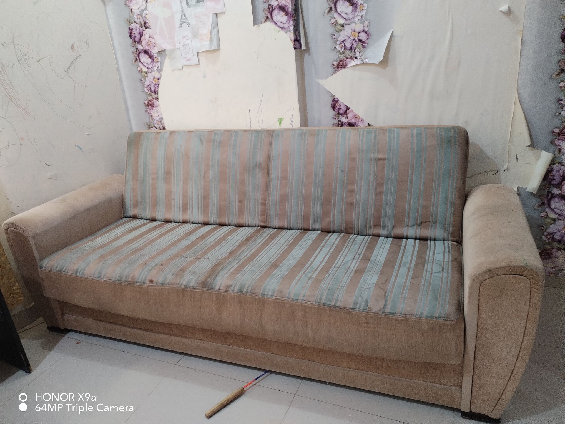 Sofa and Sofa Bed  - Image 6