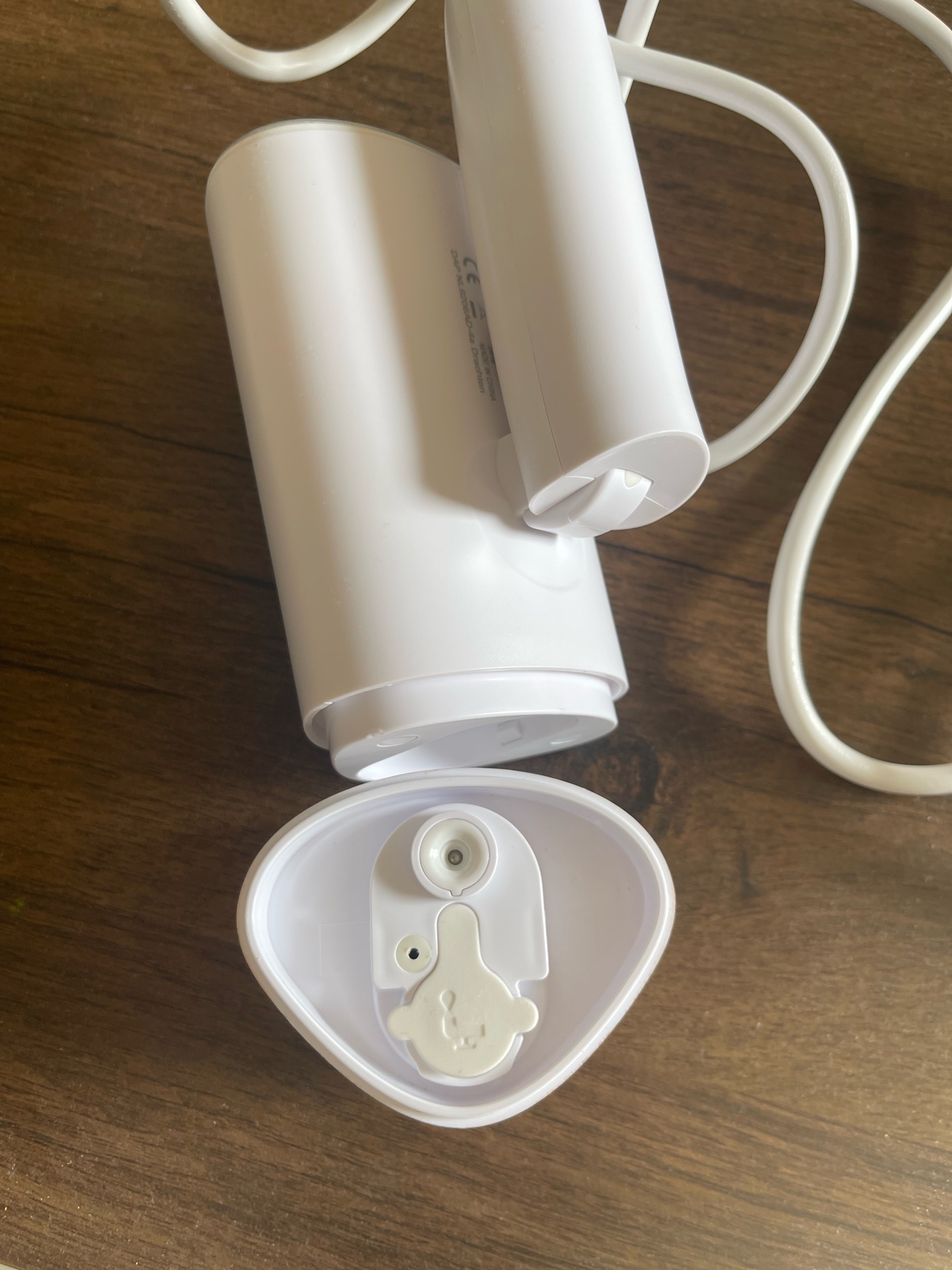 Philips handheld steamer ( only 3times used) - Image 6
