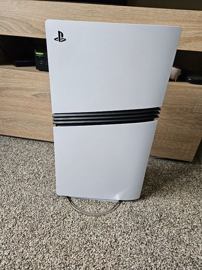 PS5 Pro, 2TB storage - Image 4