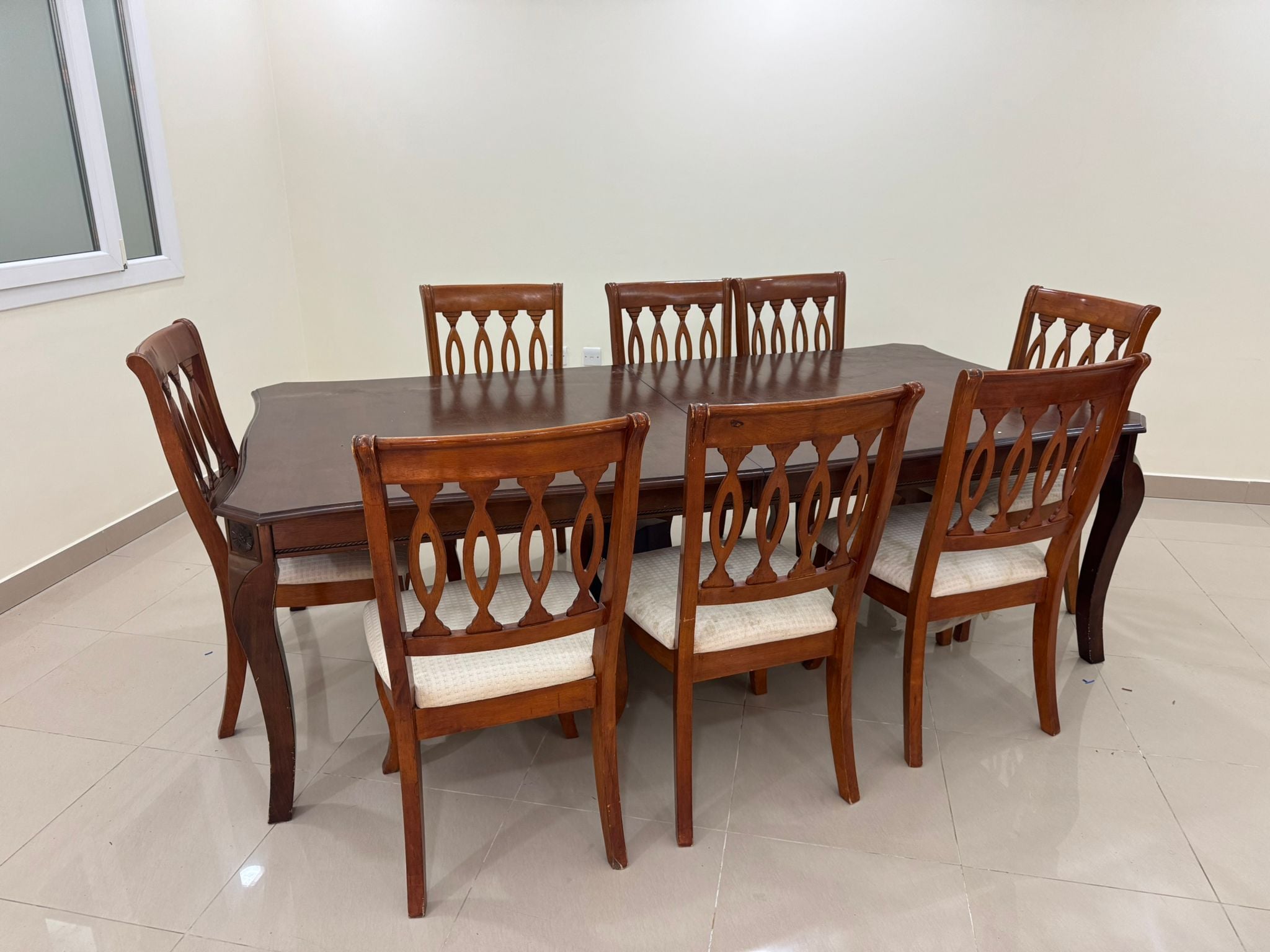 URGENT MOVING SALE . DINING TABLE 8 SEATER AND SHELF - Image 3