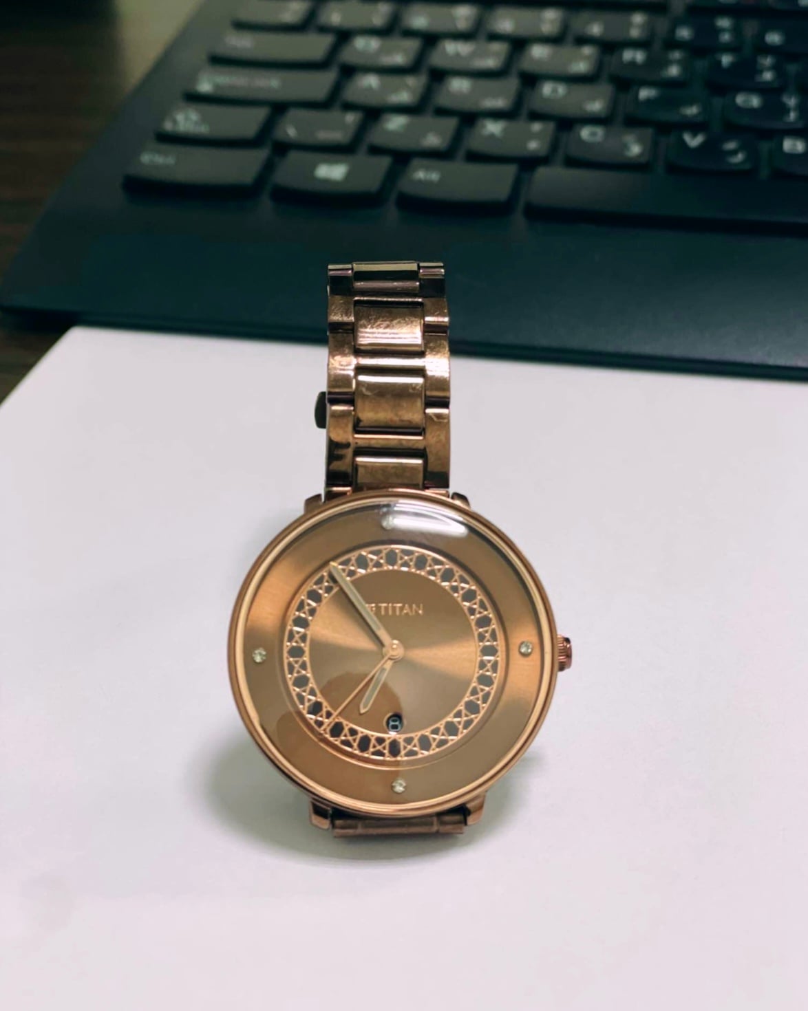 Titan original women's watch for sale - Image 2