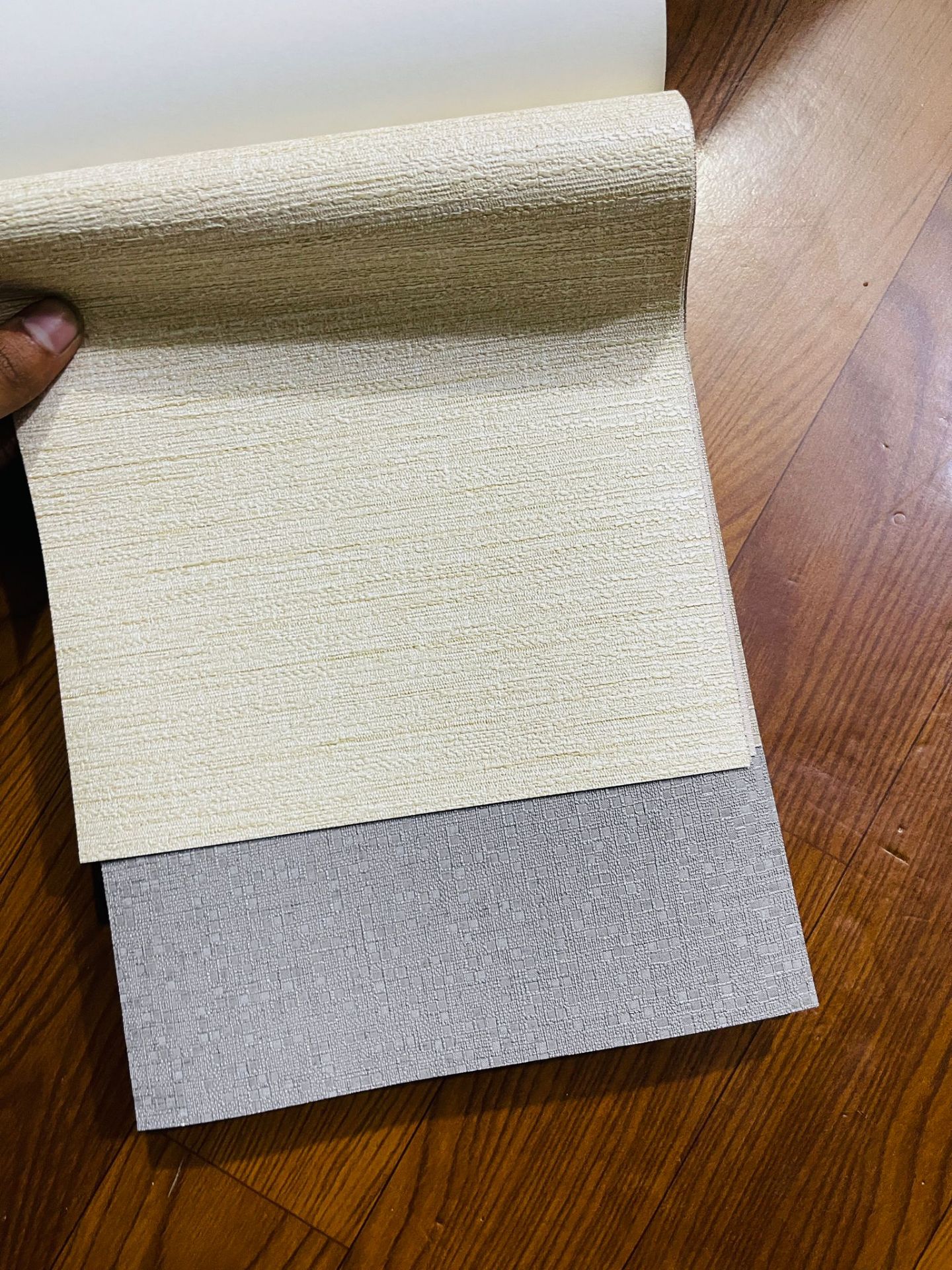 Curtain and sofa carpet  - Image 7
