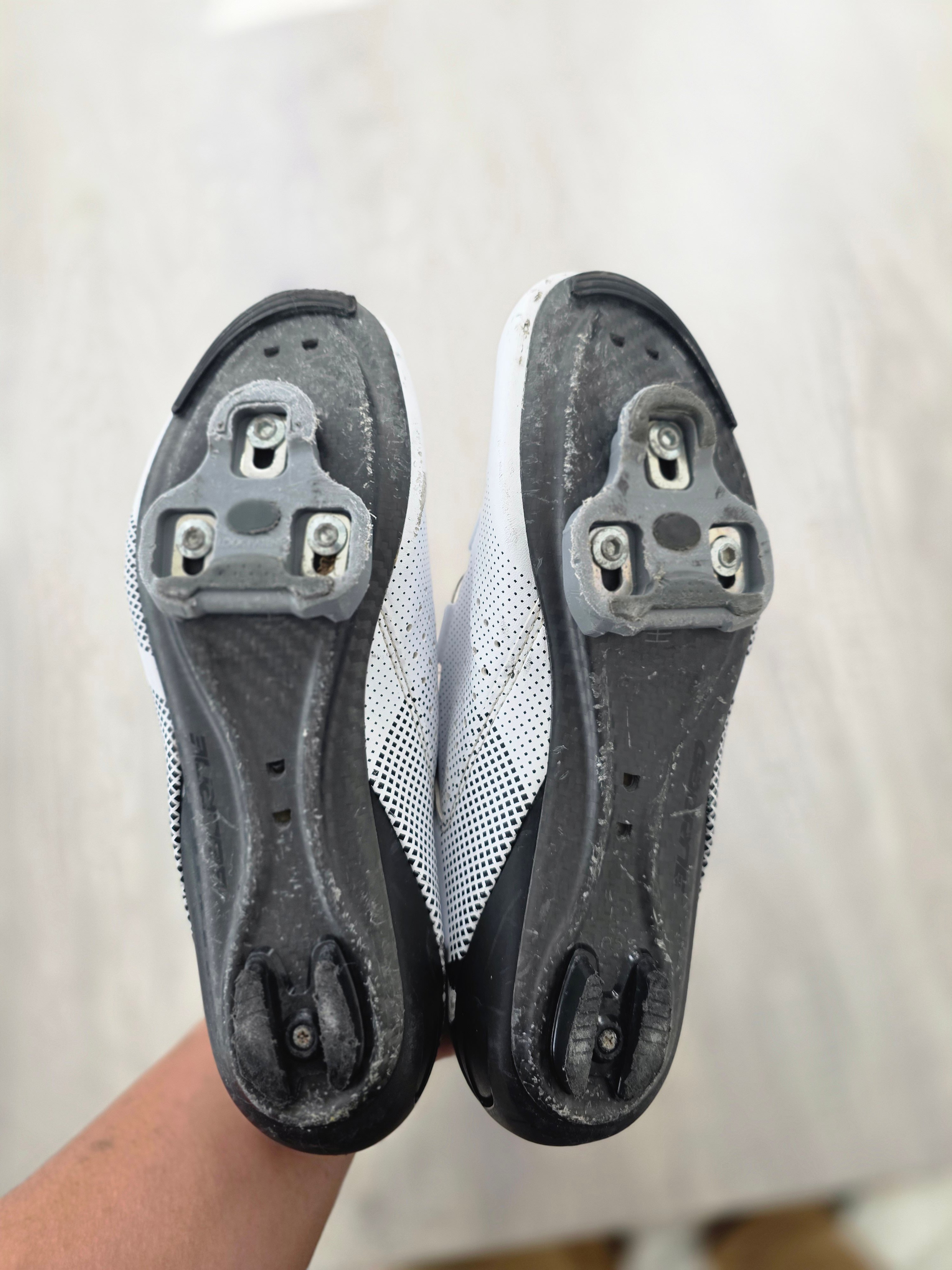 For sale helmet and shoes - Image 7