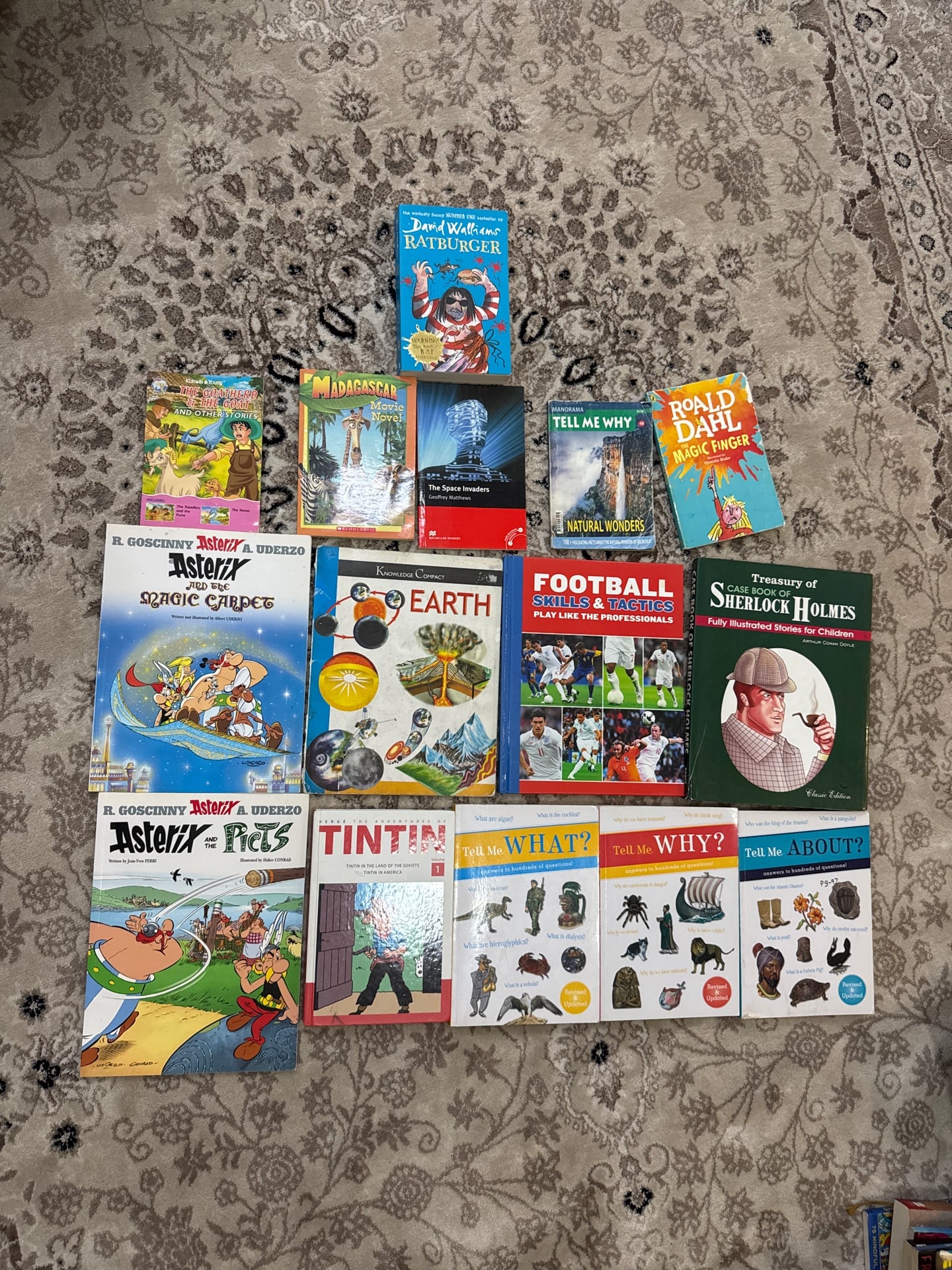 Various books for kids  - Image 2