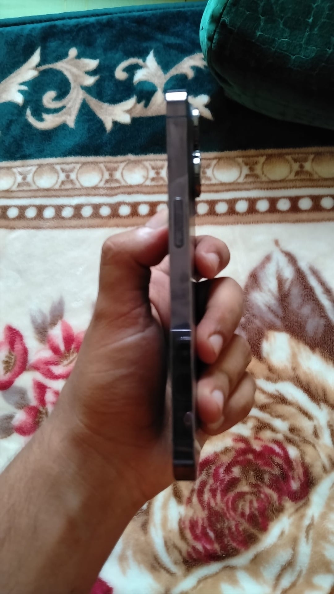iPhone 14 pro - Image 4