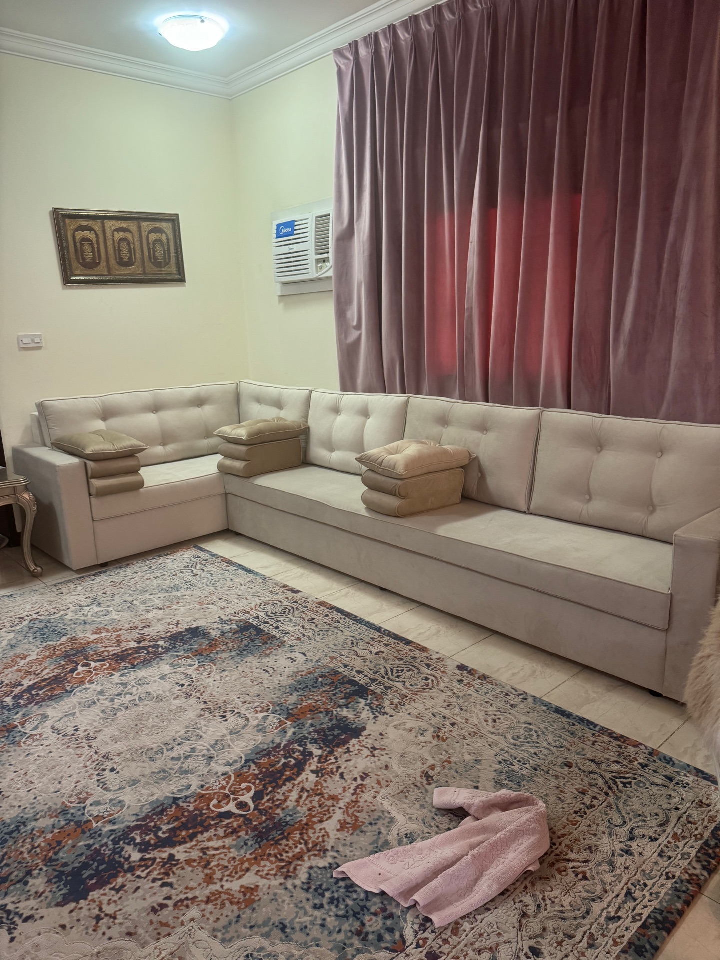 brand new majlis FOR sale 1 meter QR 500  - Image 9